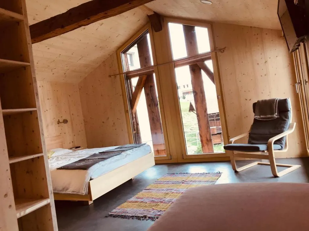 Bed in ViVa B&B Urmein