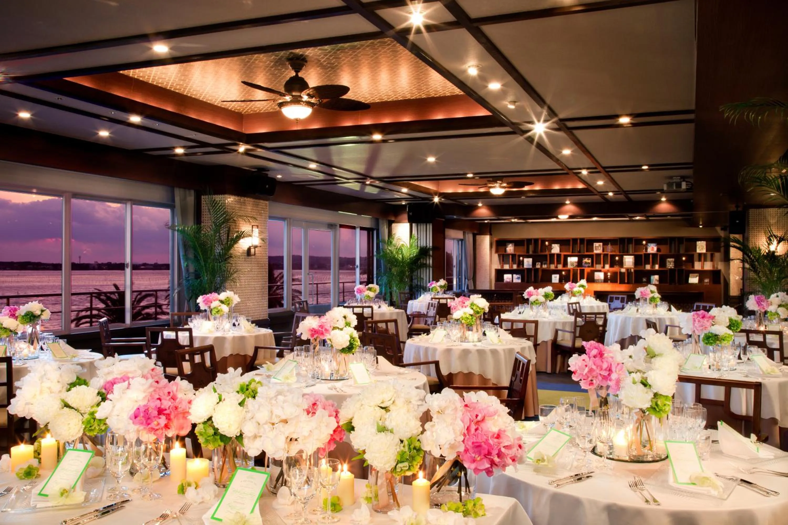 Restaurant/places to eat in Hamanako Bentenjima Resort The Ocean