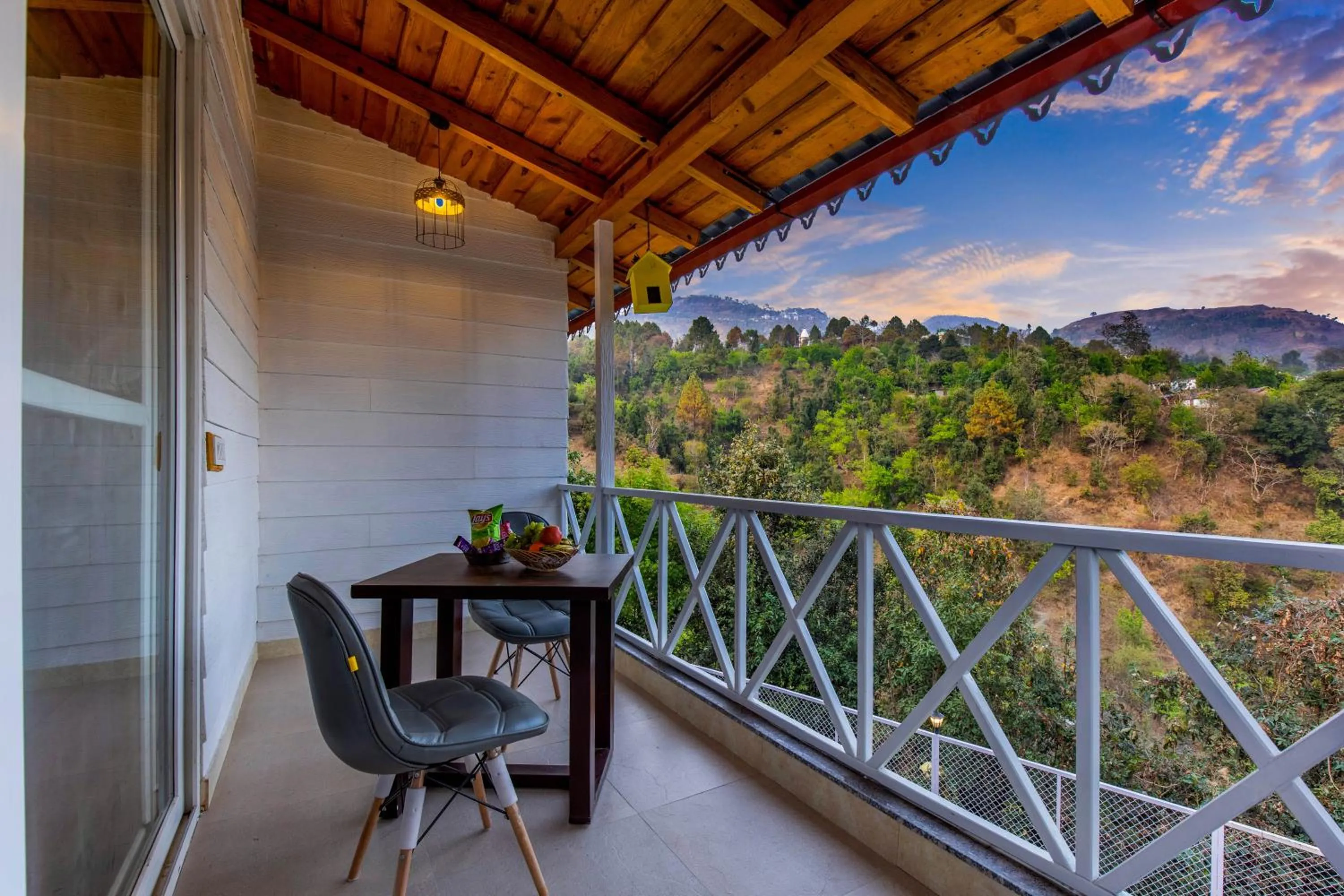 Natural landscape in The Nature's Green Resort, Bhimtal, Nainital