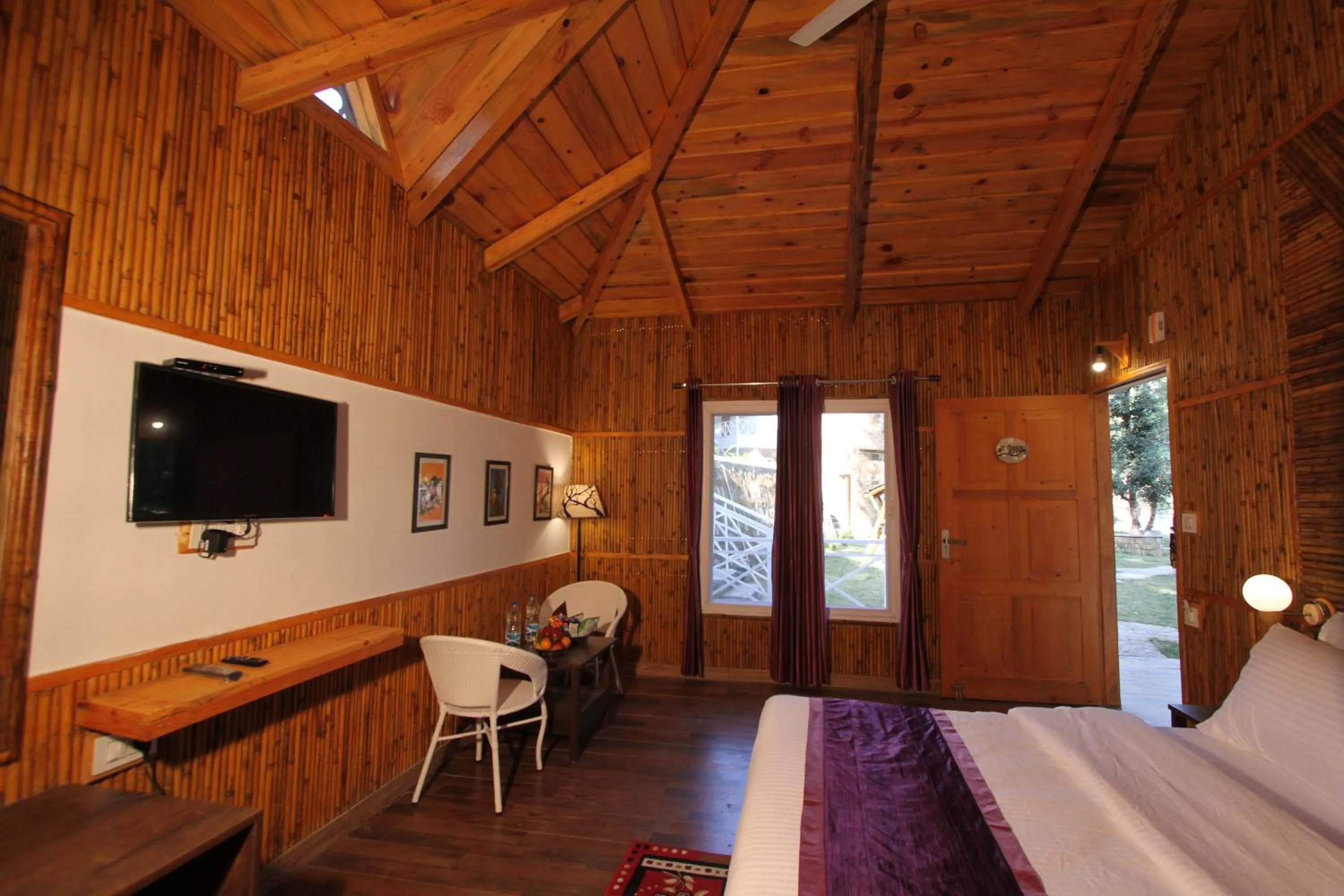 Bathroom, Bed in The Nature's Green Resort, Bhimtal, Nainital