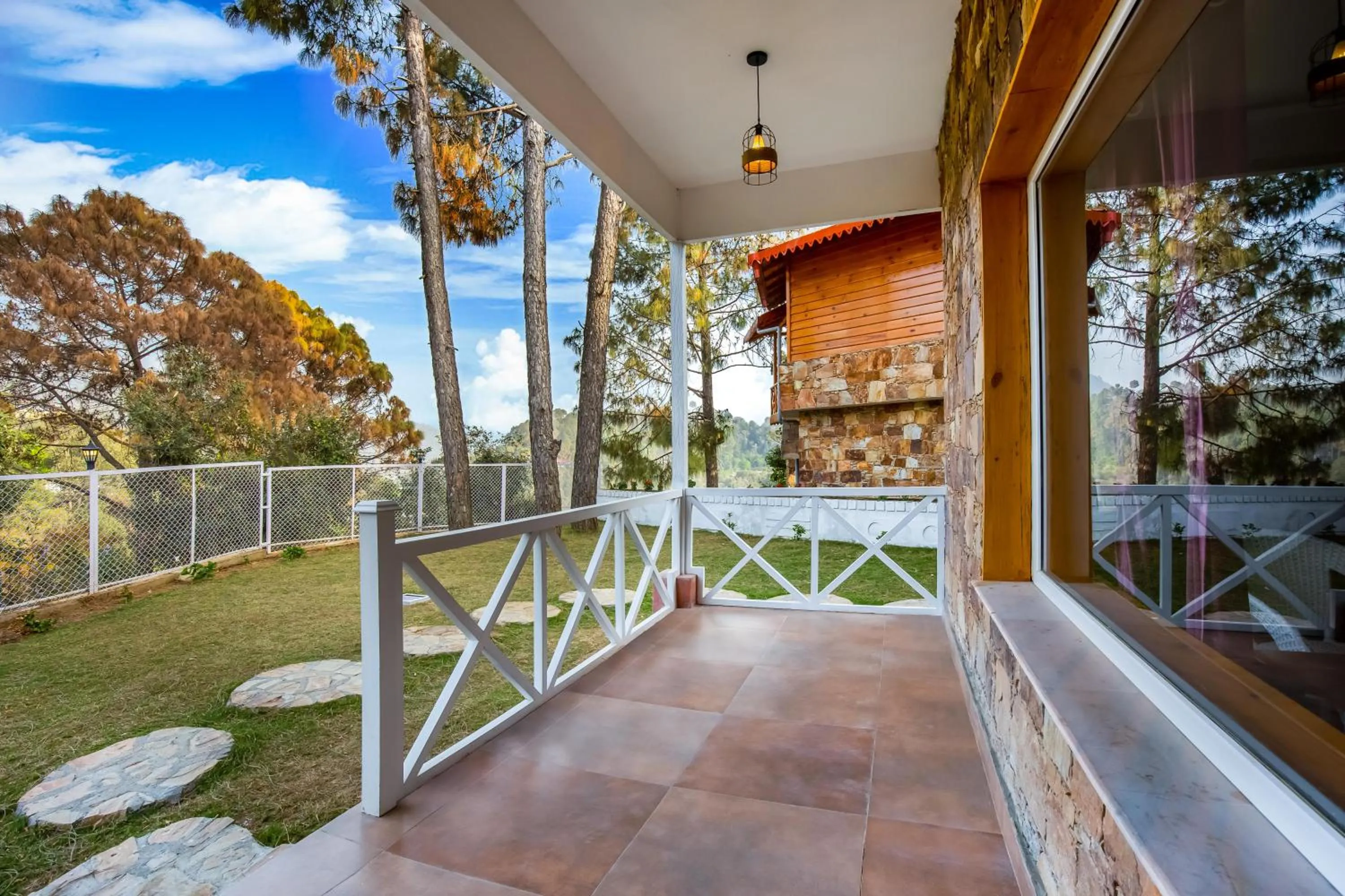 Balcony/Terrace in The Nature's Green Resort, Bhimtal, Nainital