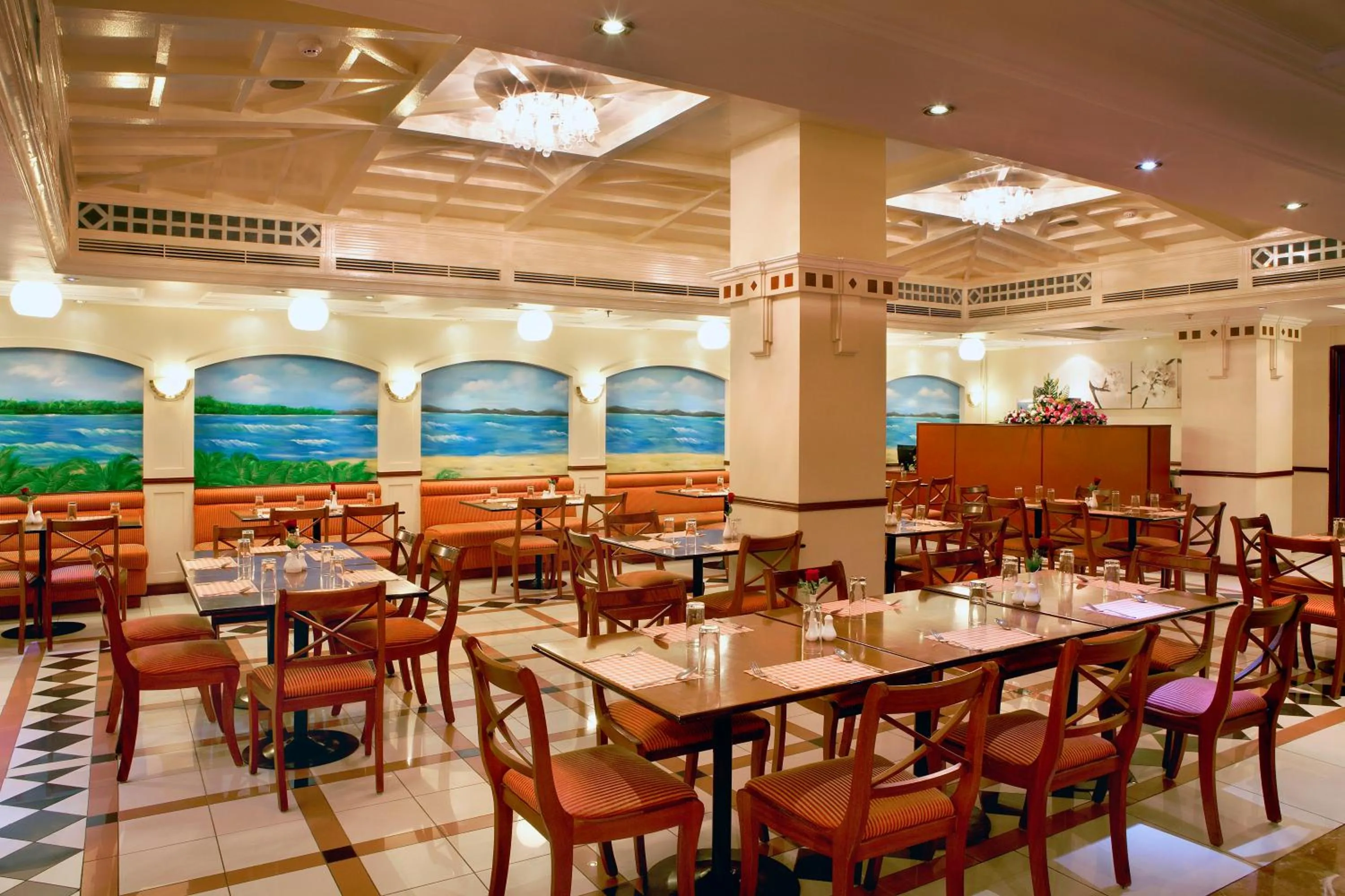 Restaurant/places to eat in Landmark Hotel