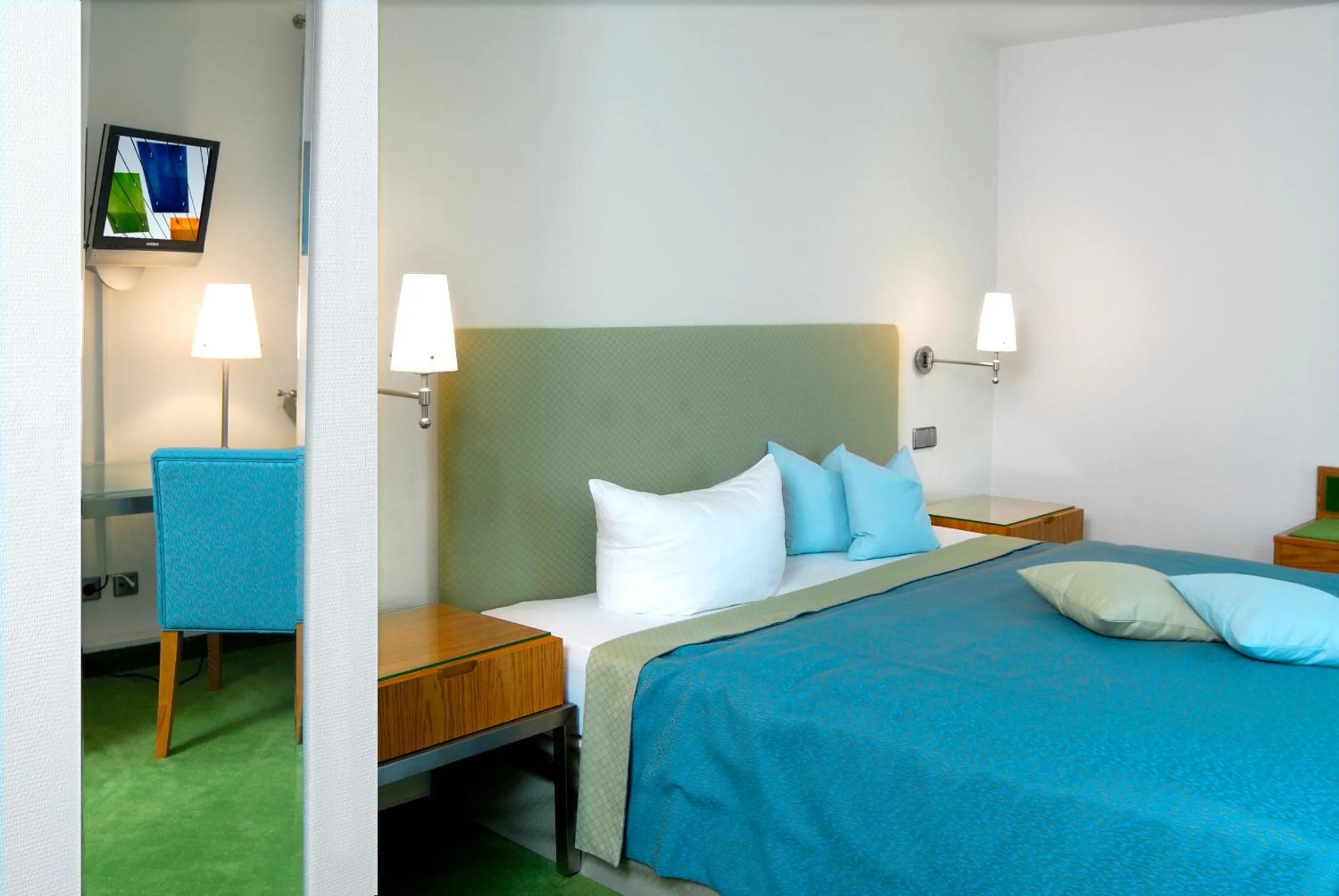 Bed in Restaurant-Hotel Maien