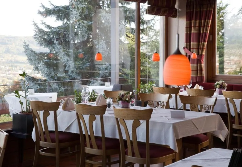 Restaurant/places to eat in Restaurant-Hotel Maien