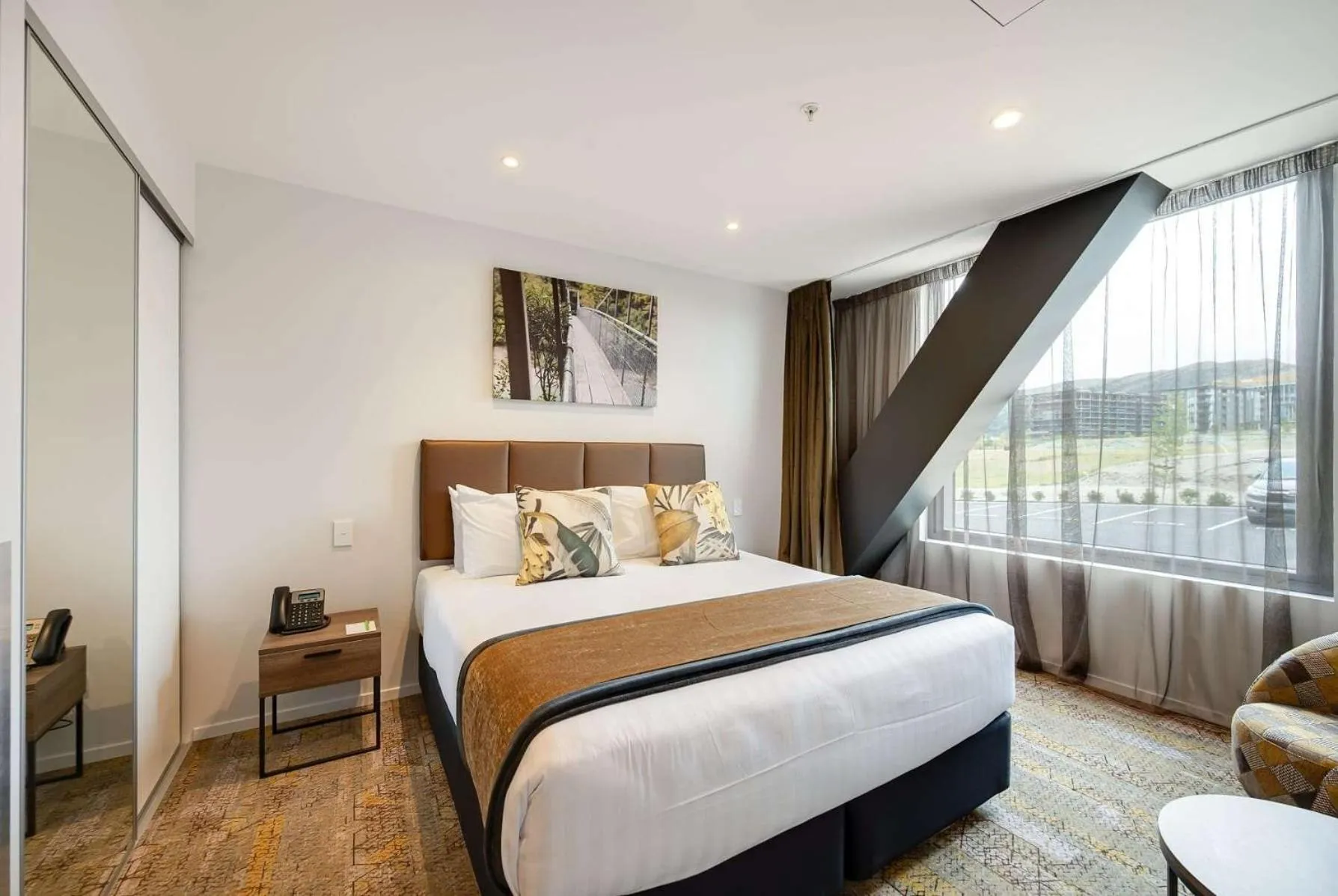 Photo of the whole room, Bed in La Quinta by Wyndham Remarkables Park Queenstown