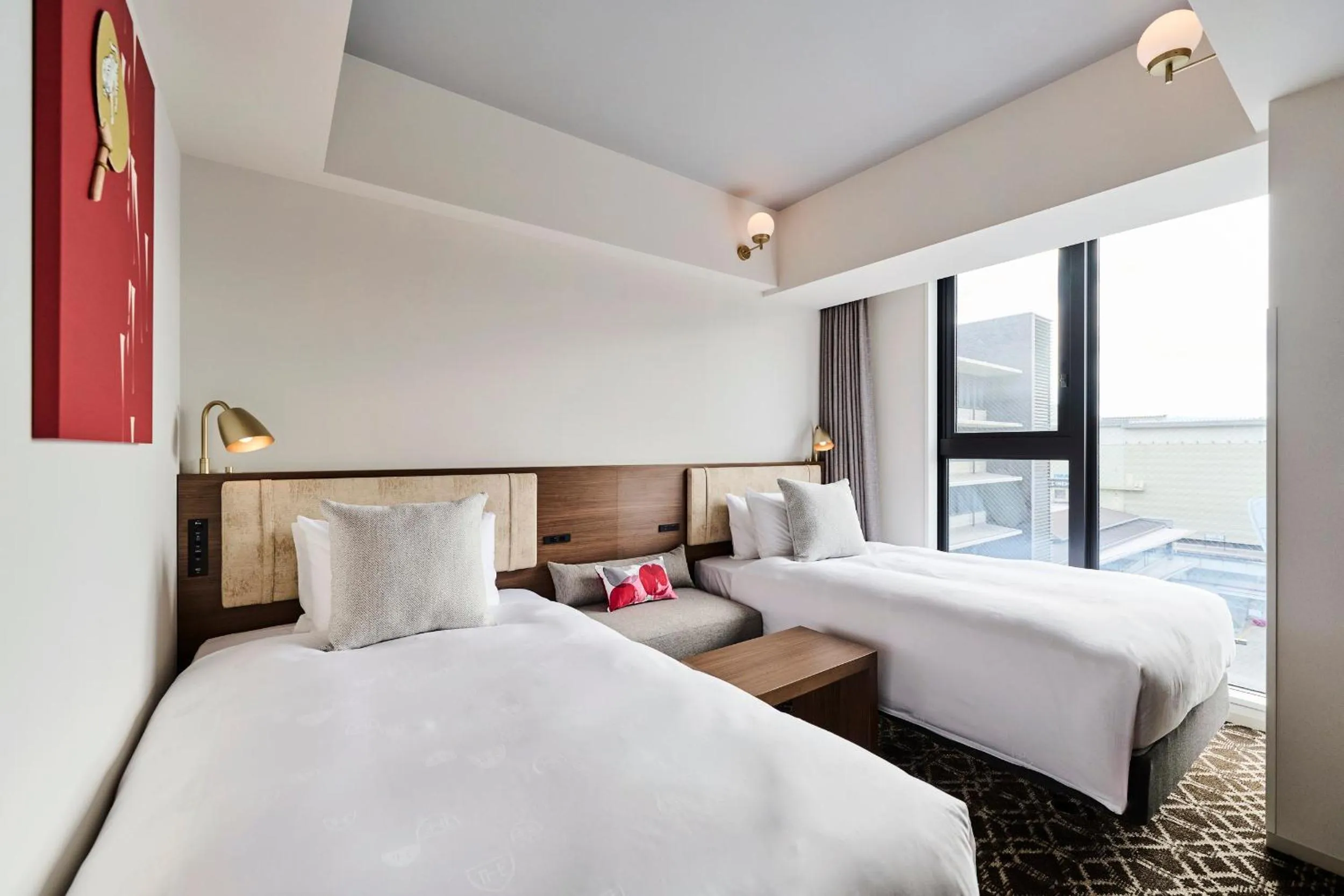 Photo of the whole room, Bed in The Royal Park Canvas - Kyoto Nijo