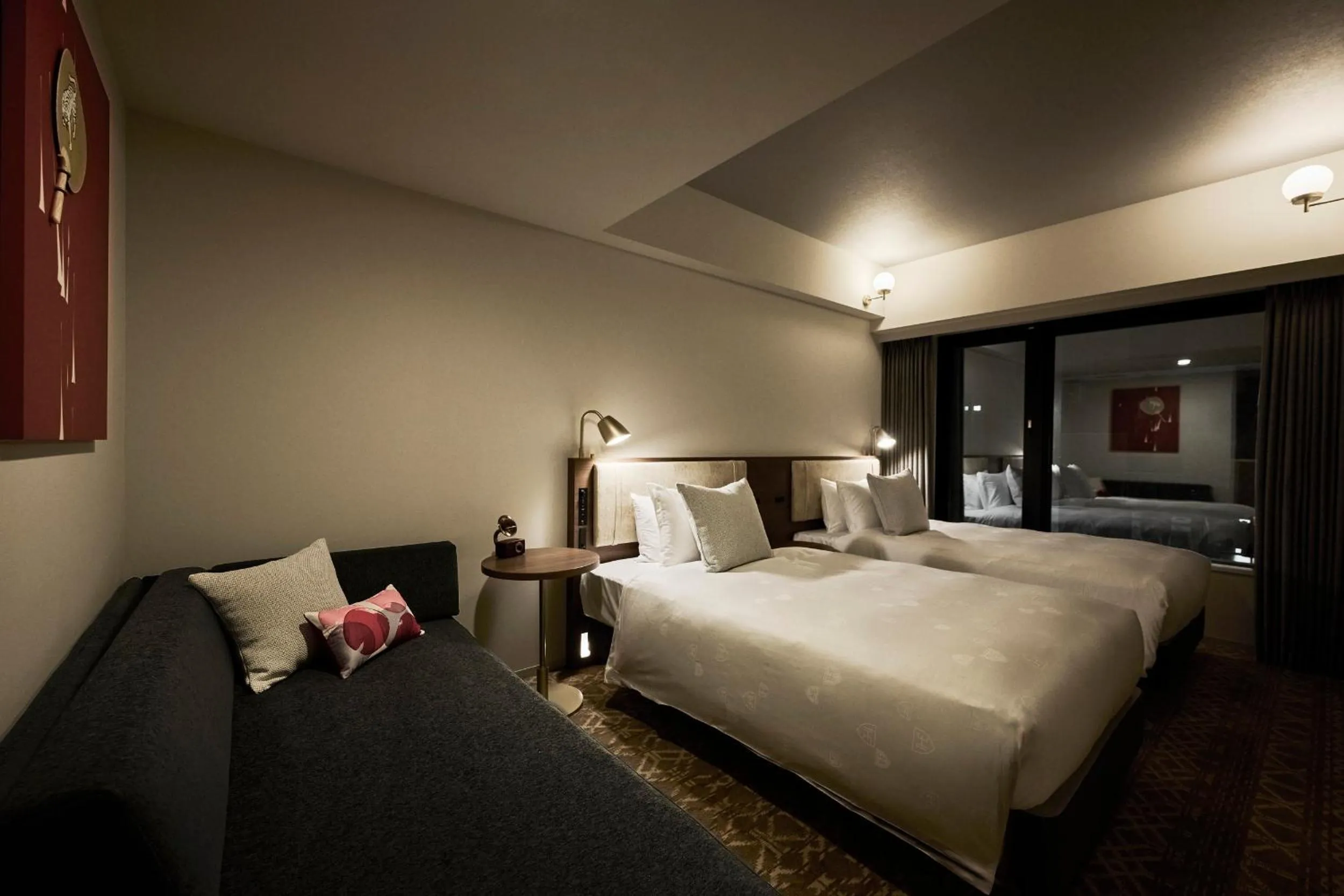 Photo of the whole room, Bed in The Royal Park Canvas - Kyoto Nijo