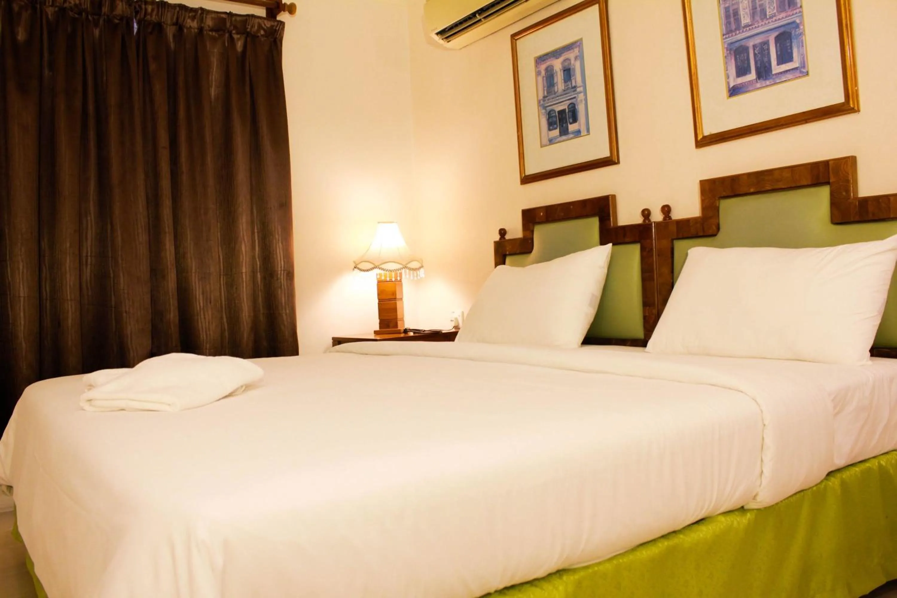 Bedroom, Bed in Hotel Johan