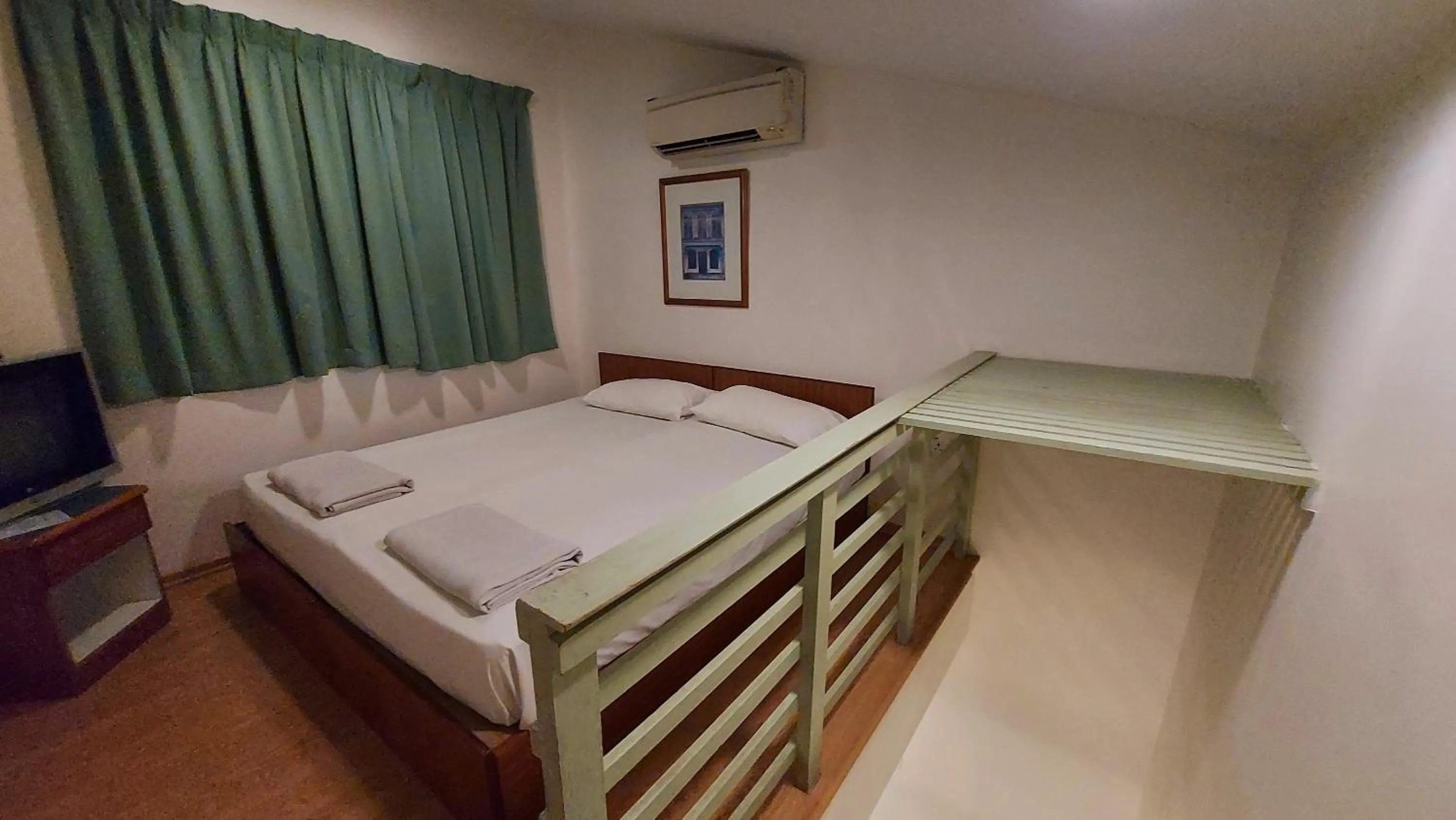 Bedroom, Bed in Hotel Johan