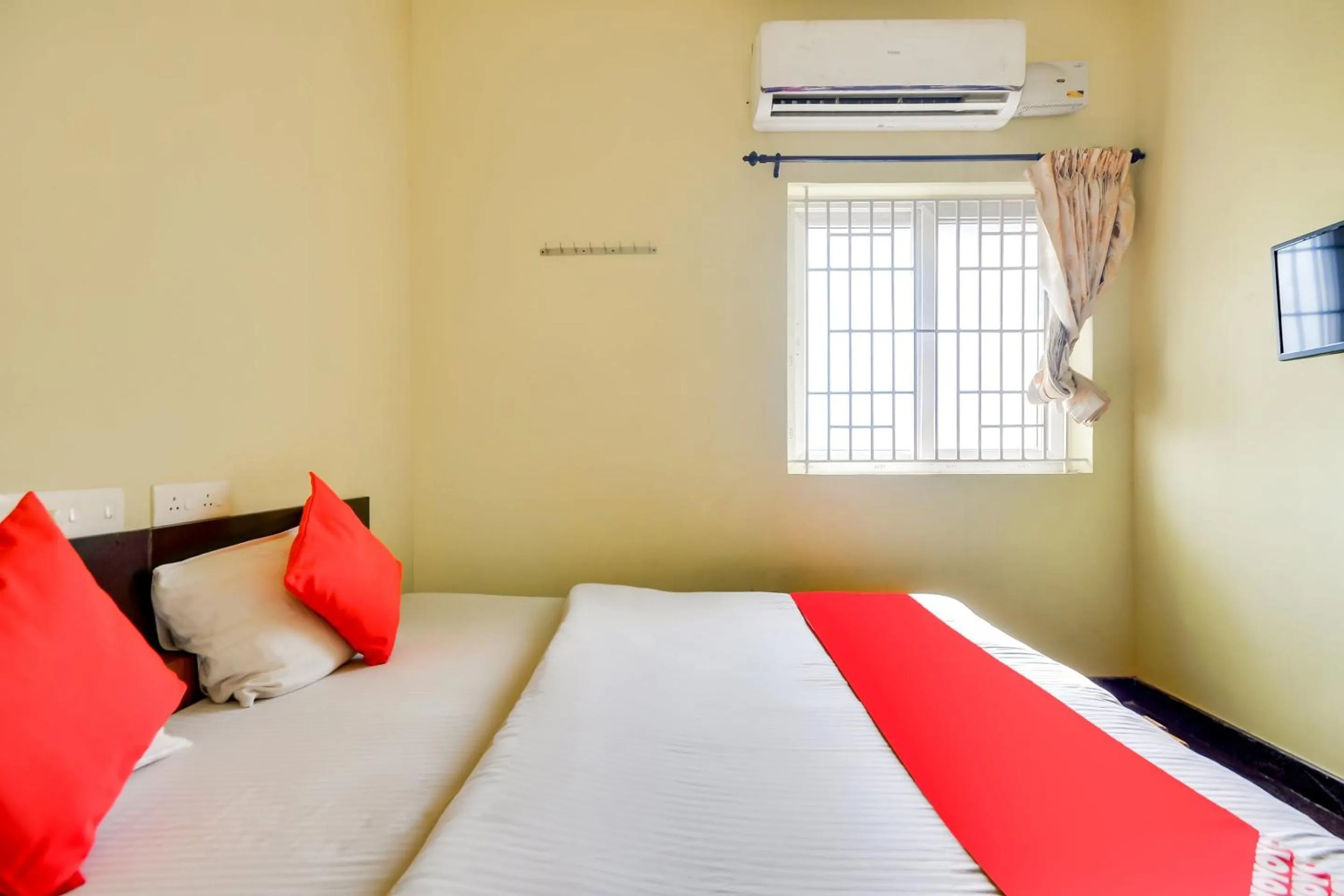 Bedroom in Hotel O St Residency