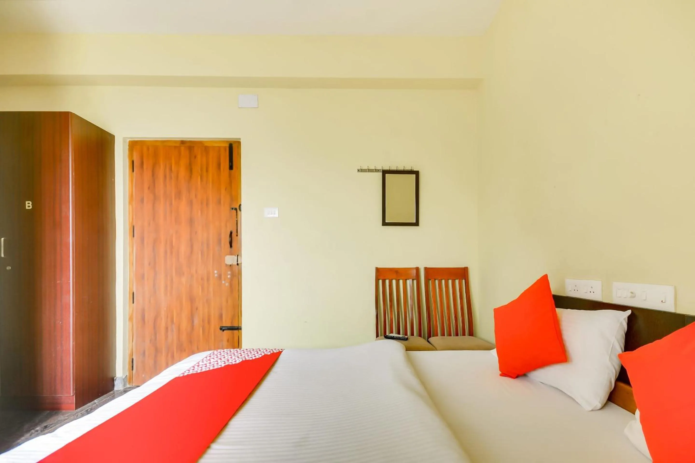 Bedroom in Hotel O St Residency