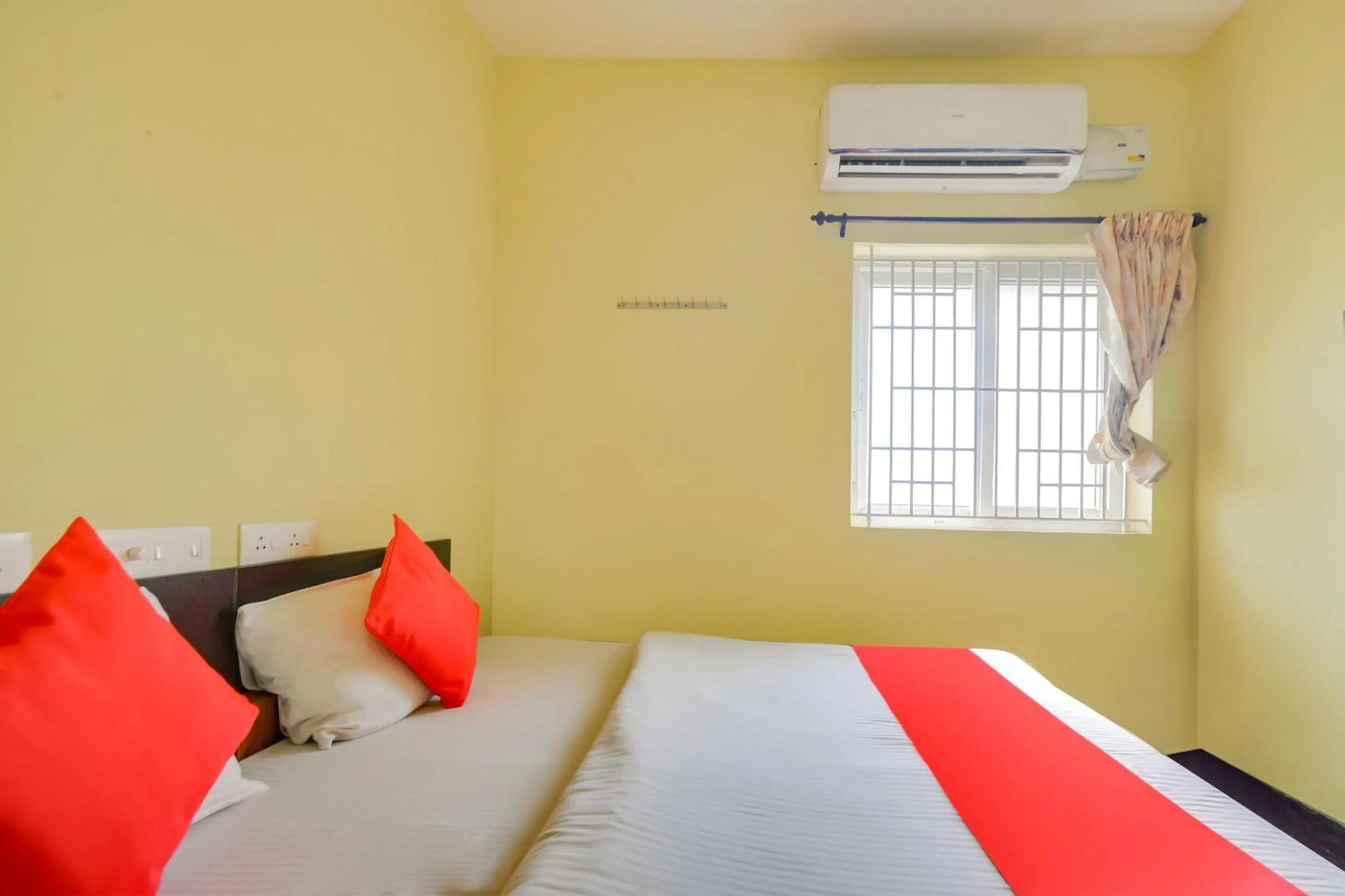 Bedroom in Hotel O St Residency