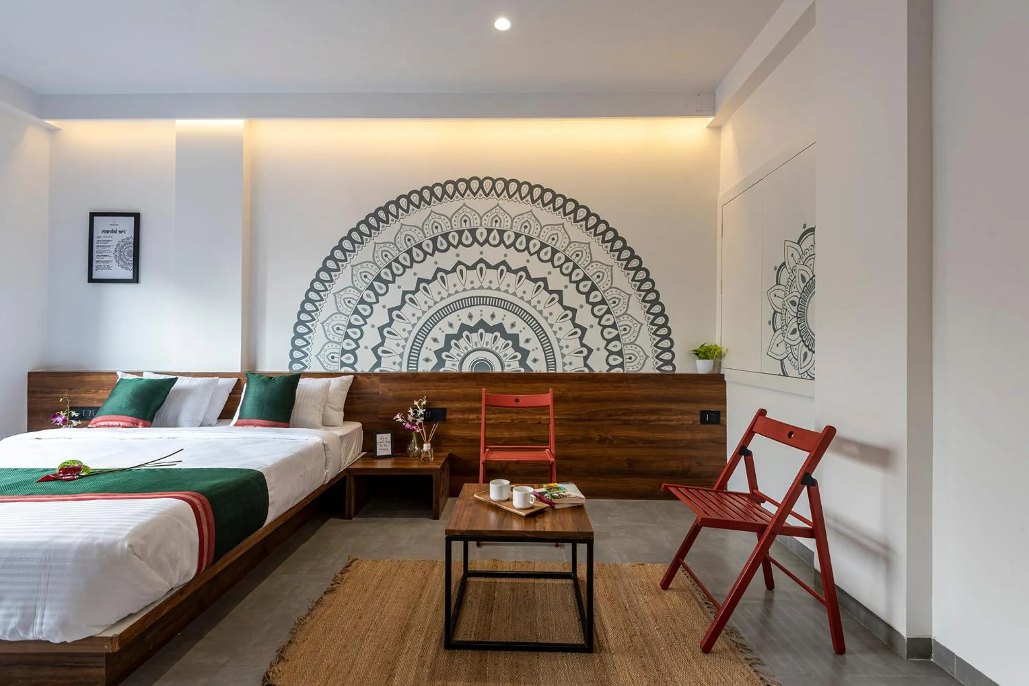 Seating area, Bed in The Cult Stay