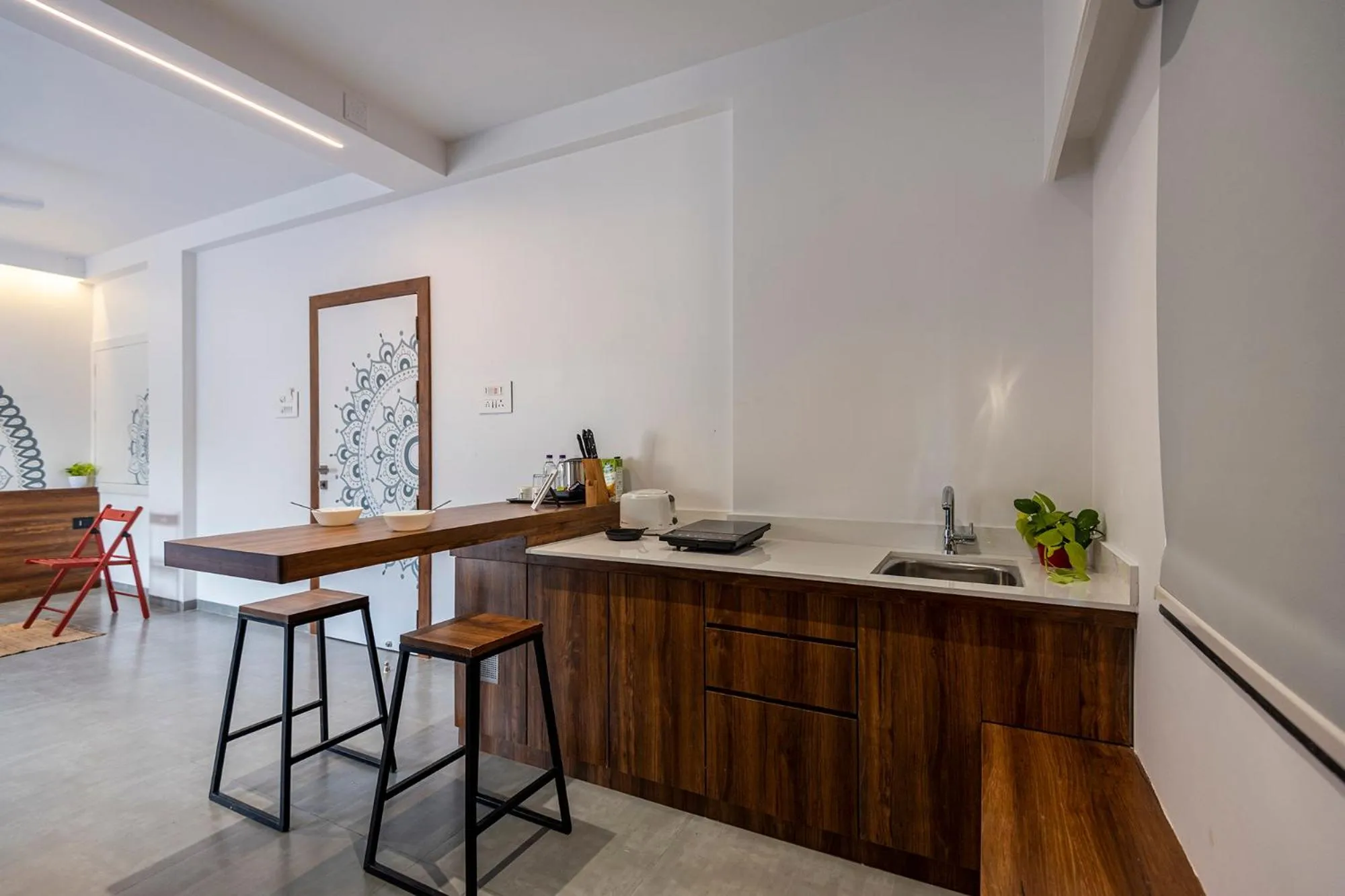 Kitchen or kitchenette in The Cult Stay