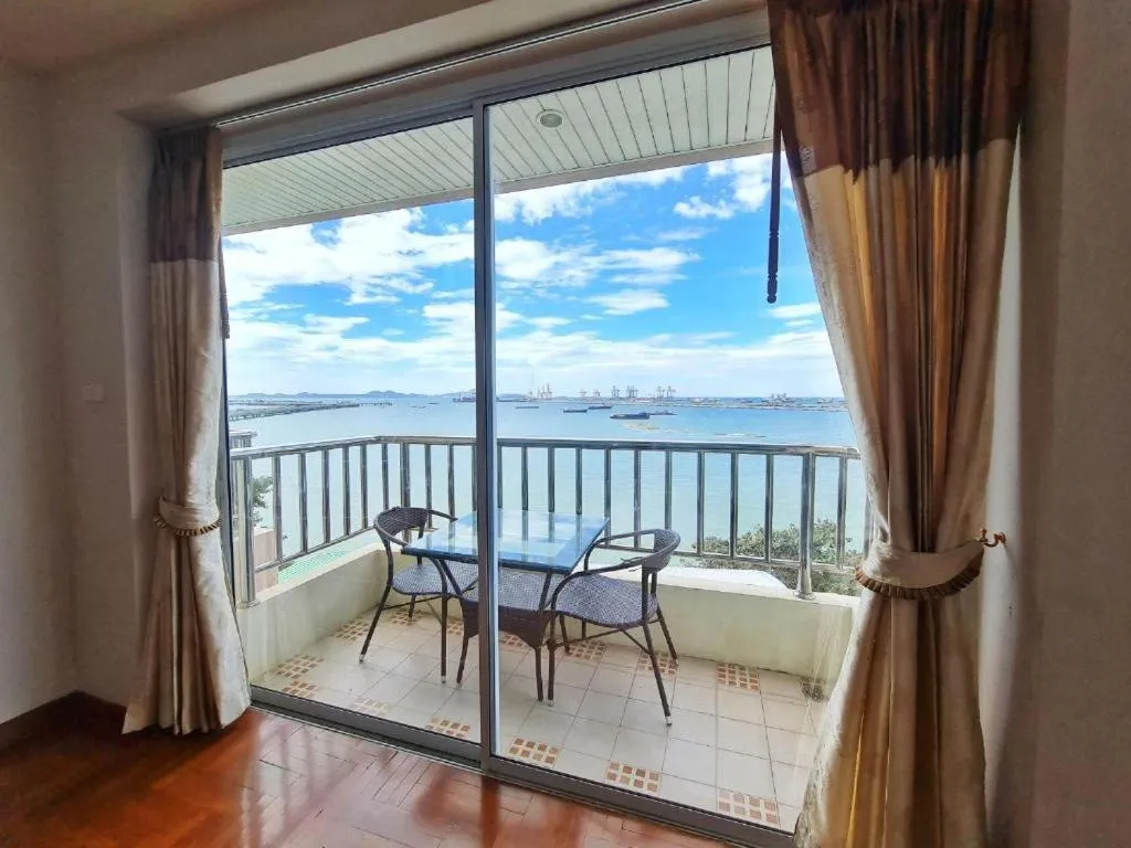 โรงแรม ชาโตว์วิสต้า