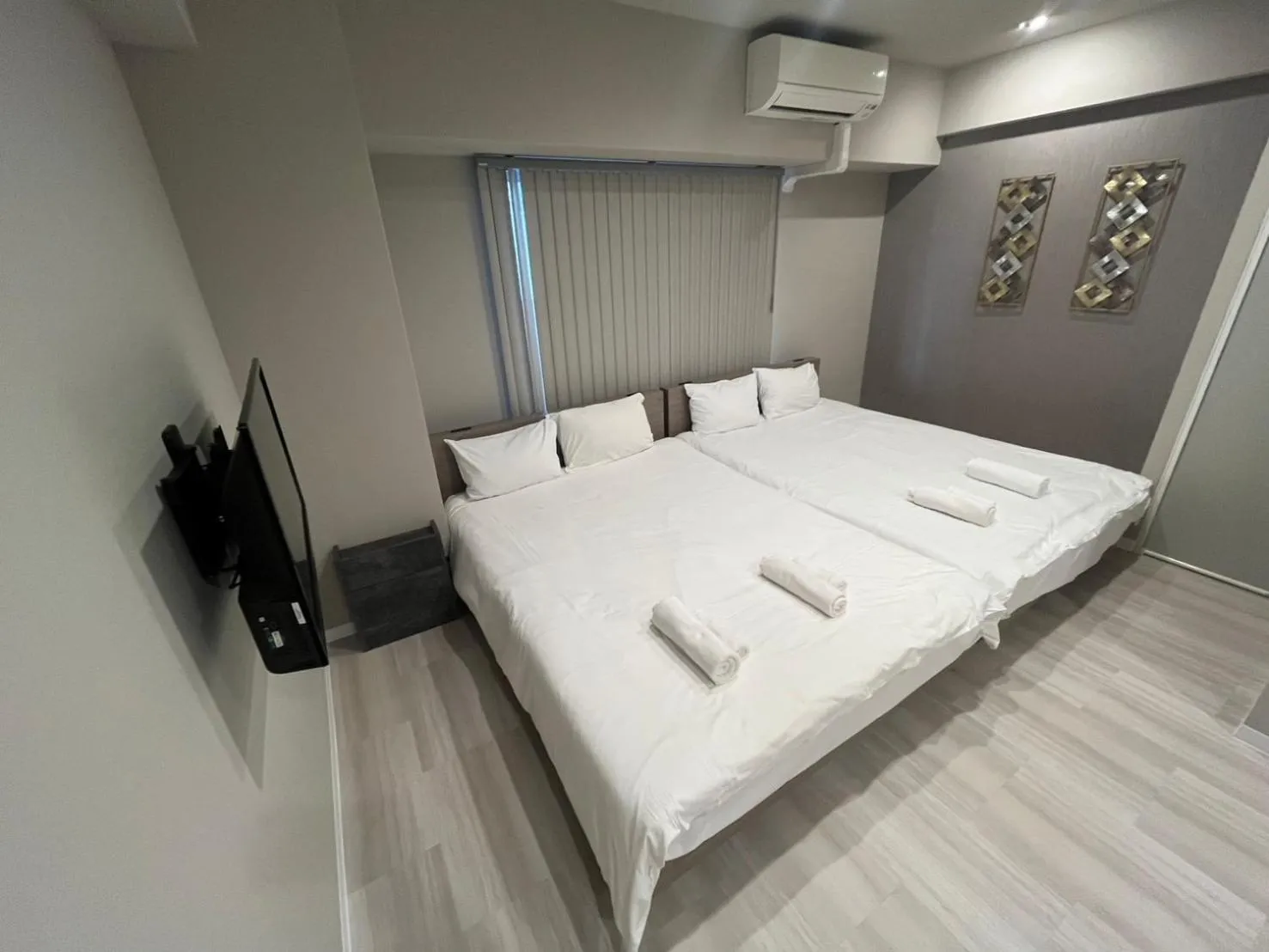 Photo of the whole room, Bed in Ostay Kitahama Hotel Apartment