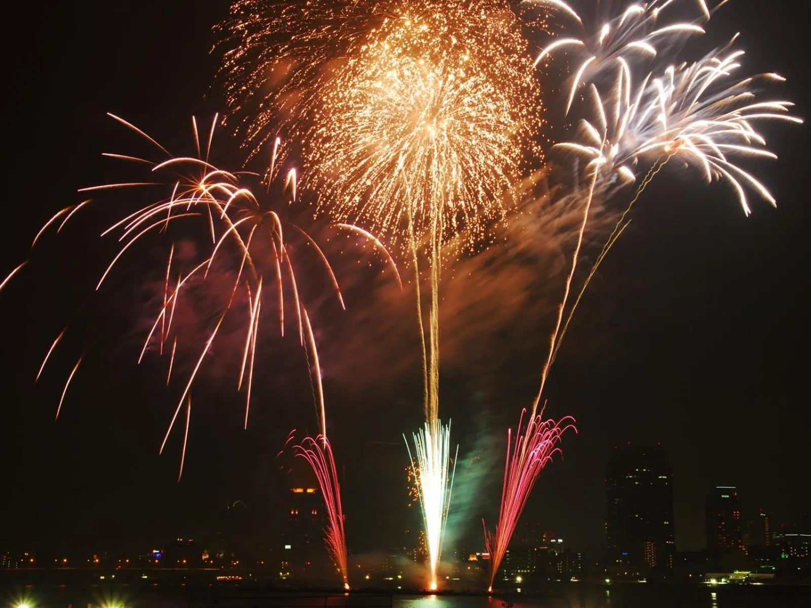 Nearby landmark in Ostay Kitahama Hotel Apartment