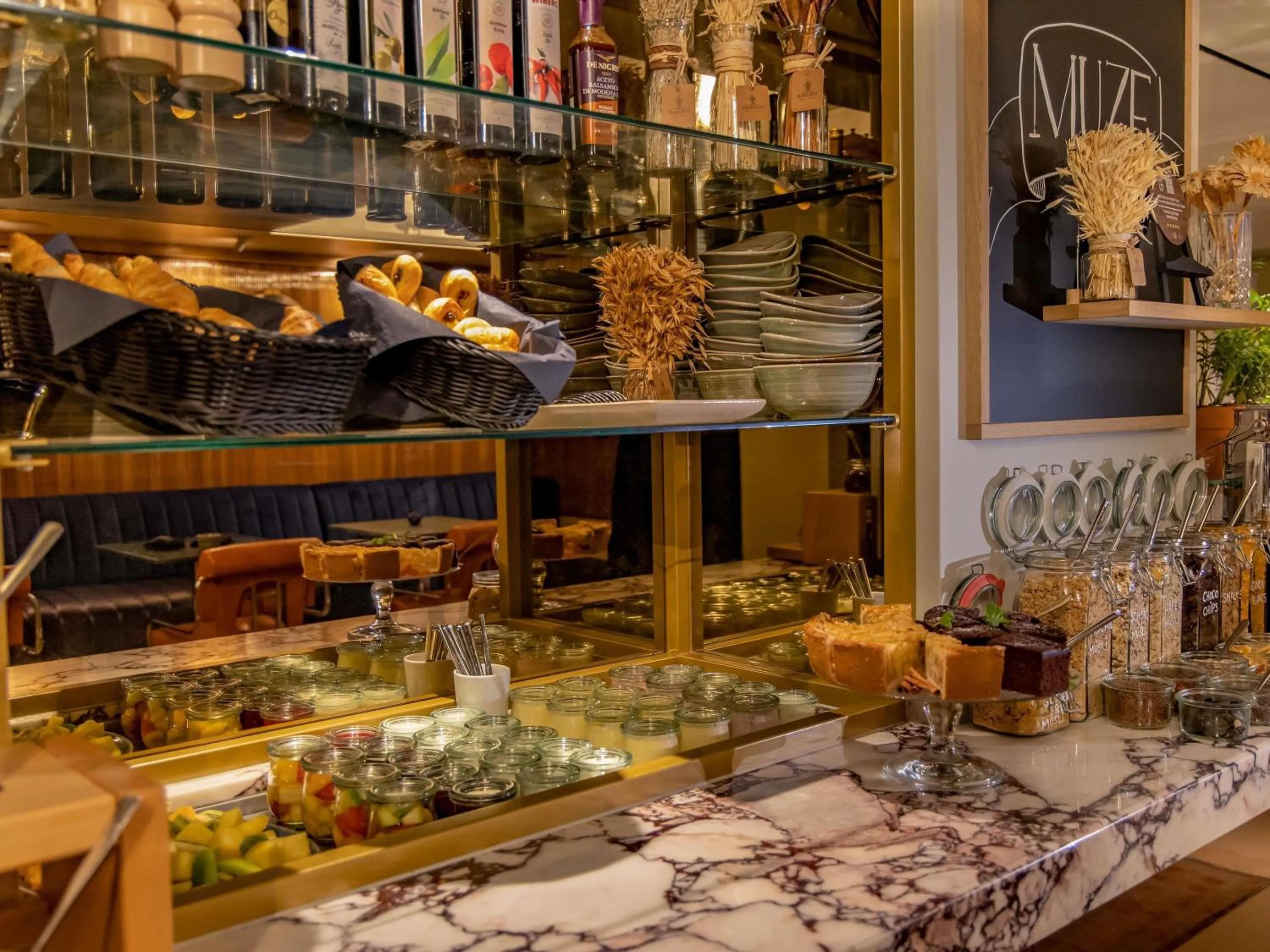 Breakfast in MUZE Hotel Dusseldorf - Handwritten Collection