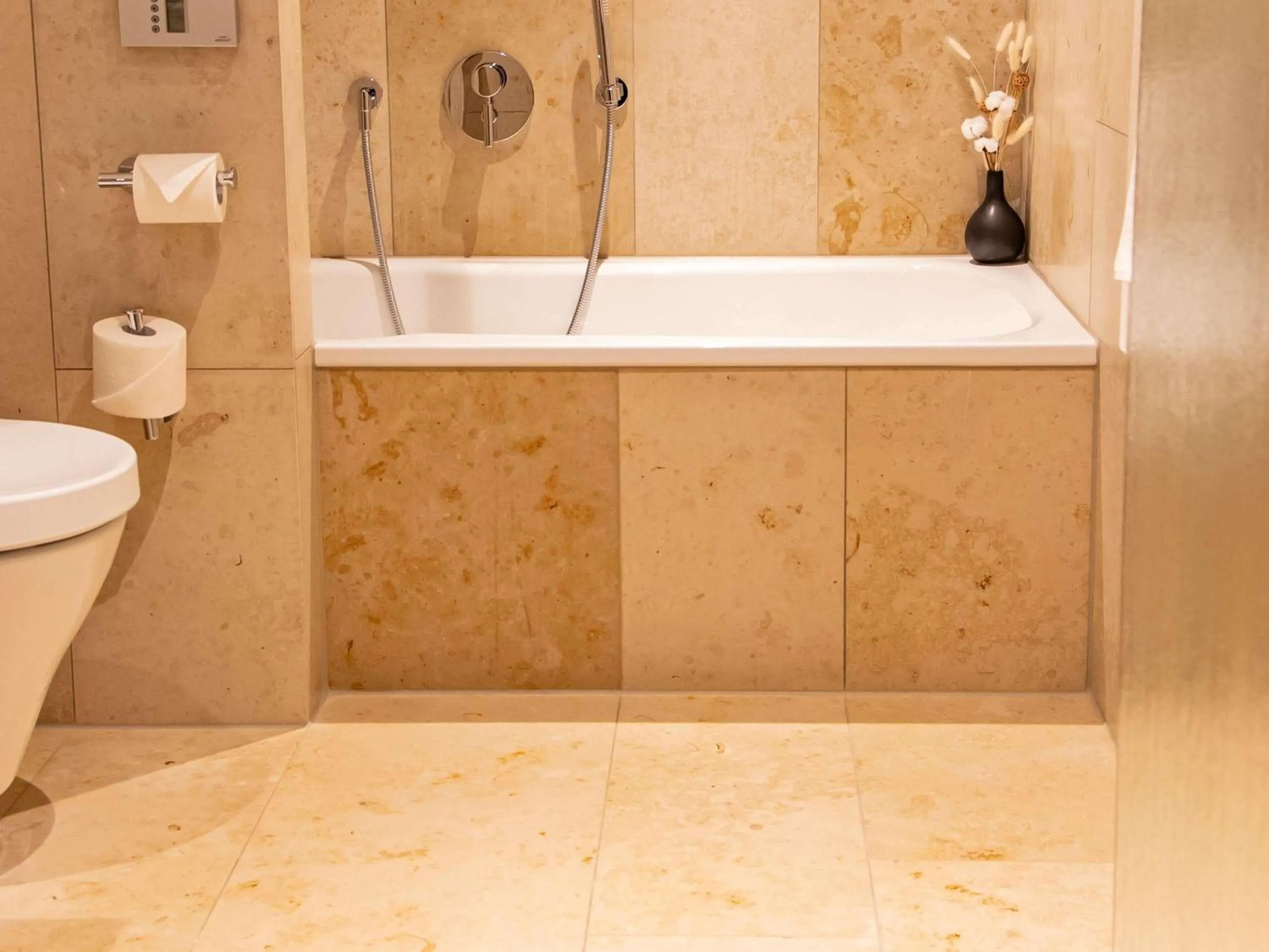 Bedroom in MUZE Hotel Dusseldorf - Handwritten Collection