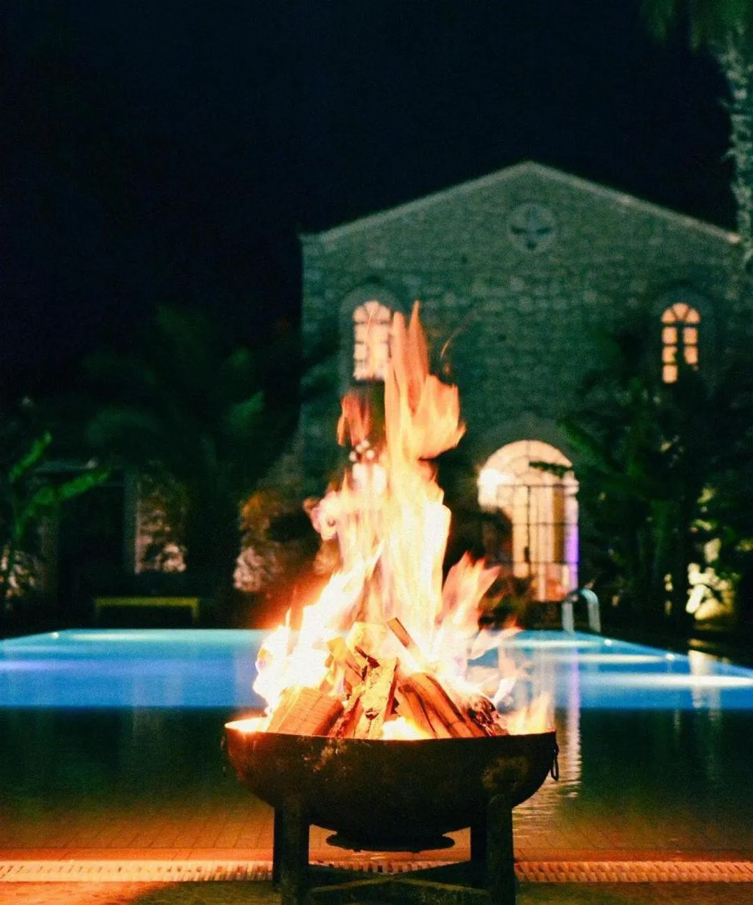 Pool view in Manastir Alacati Hotel