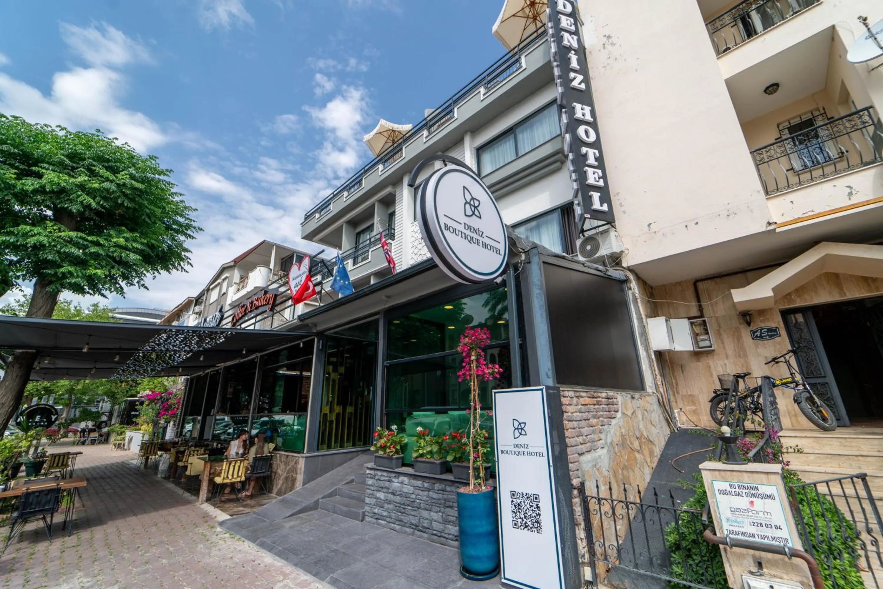 Property building in Deniz Boutique Hotel