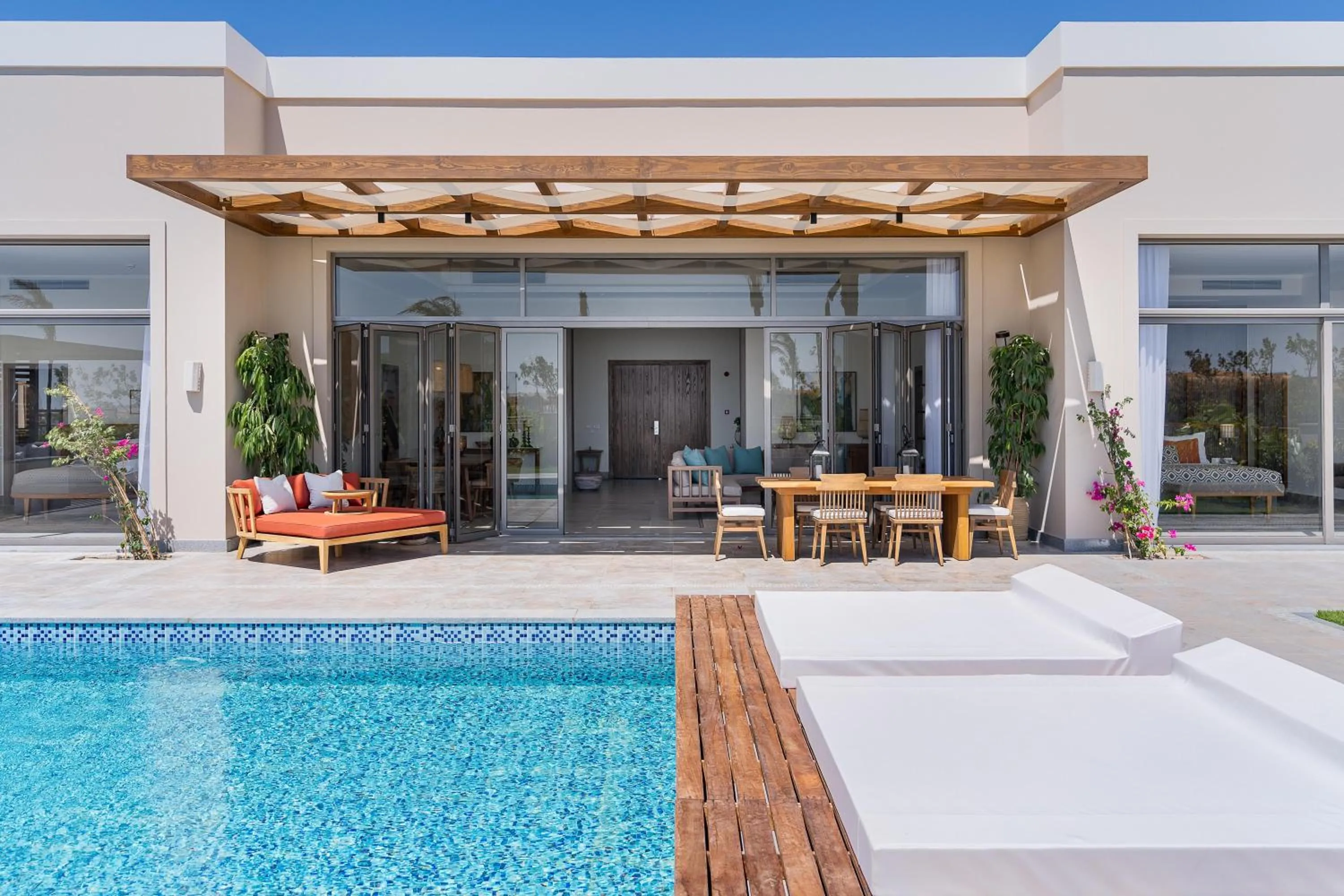 Photo of the whole room in Steigenberger Resort Ras Soma