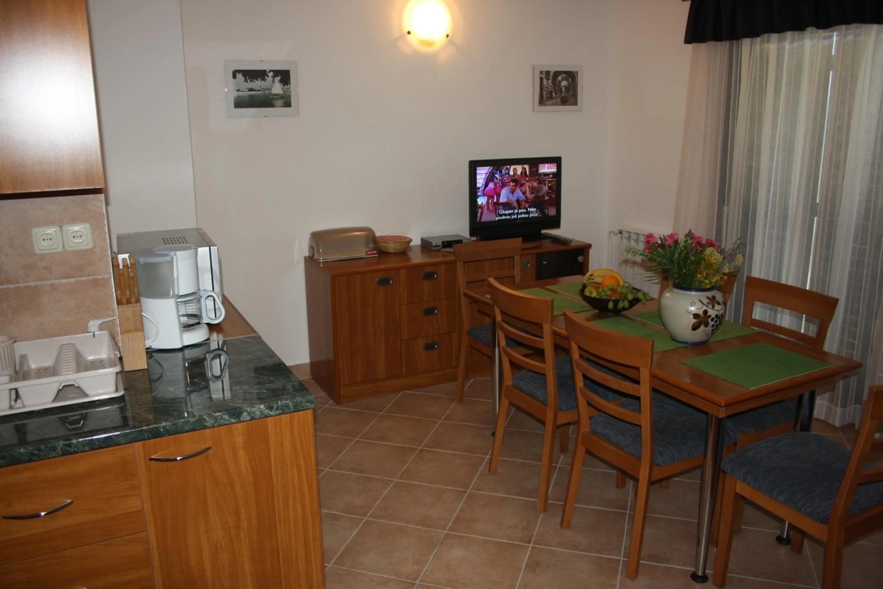 TV and multimedia in Apartments Villa Olga