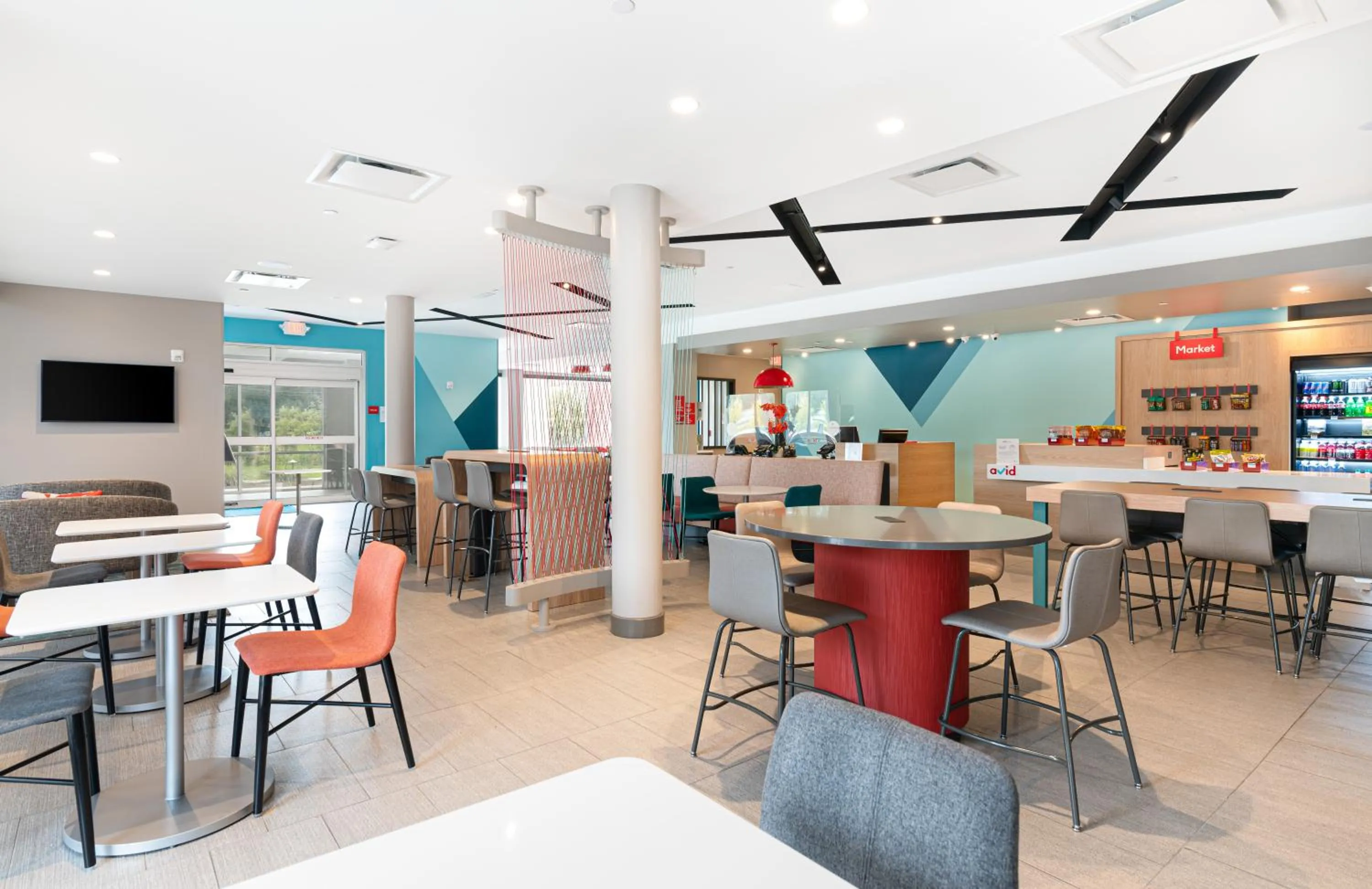 Lobby or reception in avid hotel Summerville by IHG