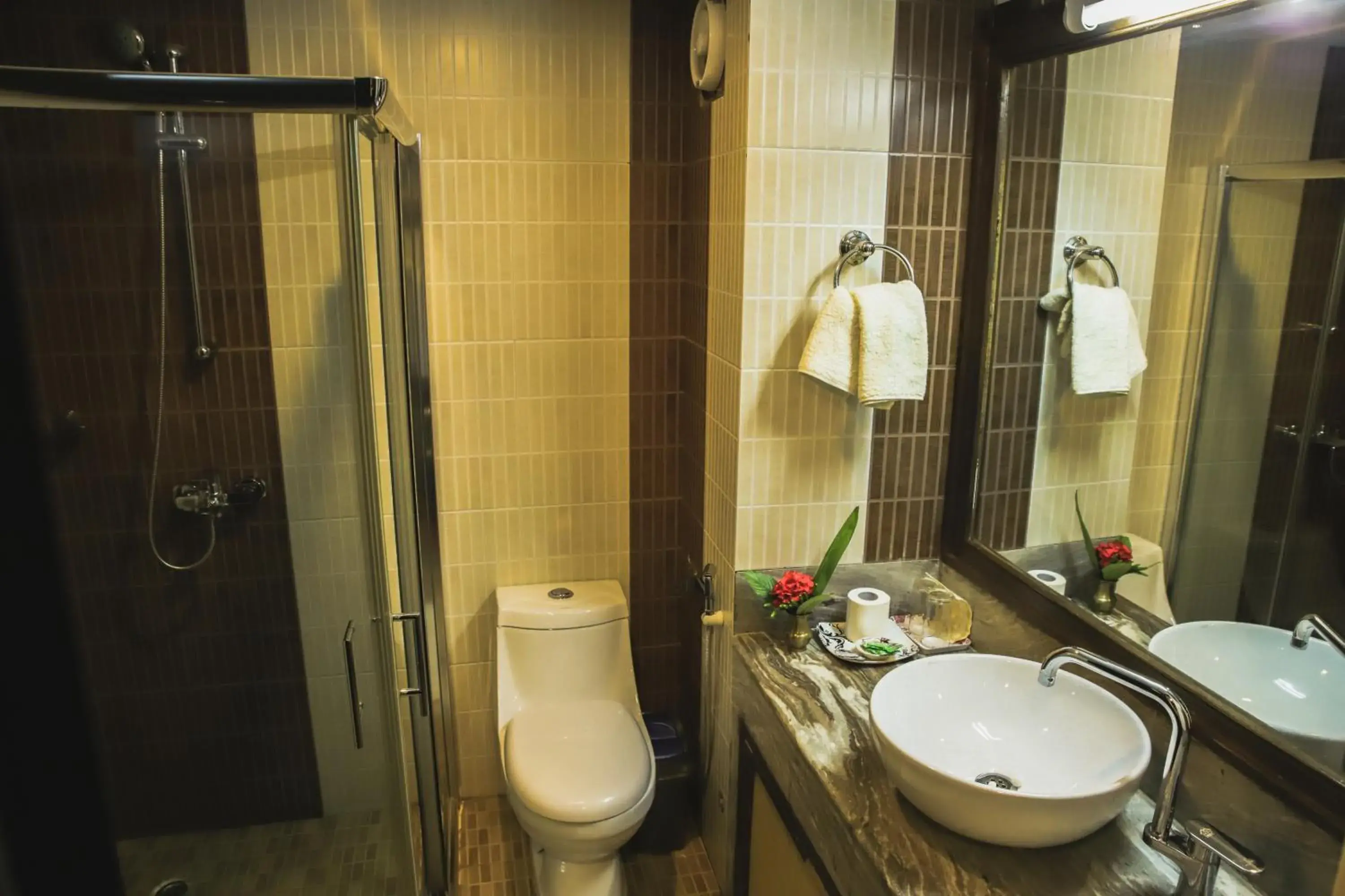 Deluxe Twin Room in Hotel The Kantipur Deluxe Twin Room in Hotel The Kantipur