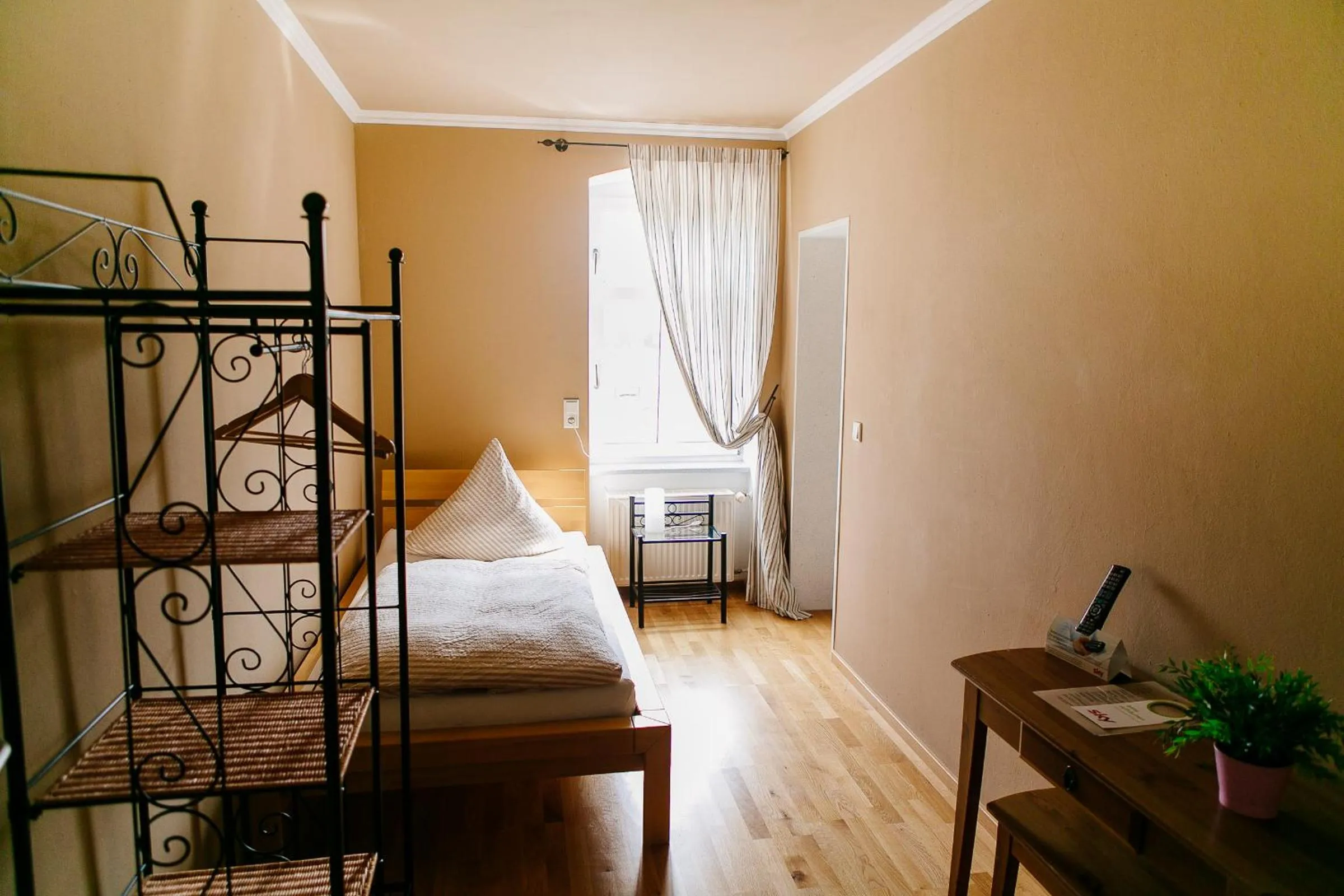 Bed in Landhotel Airport-Inn