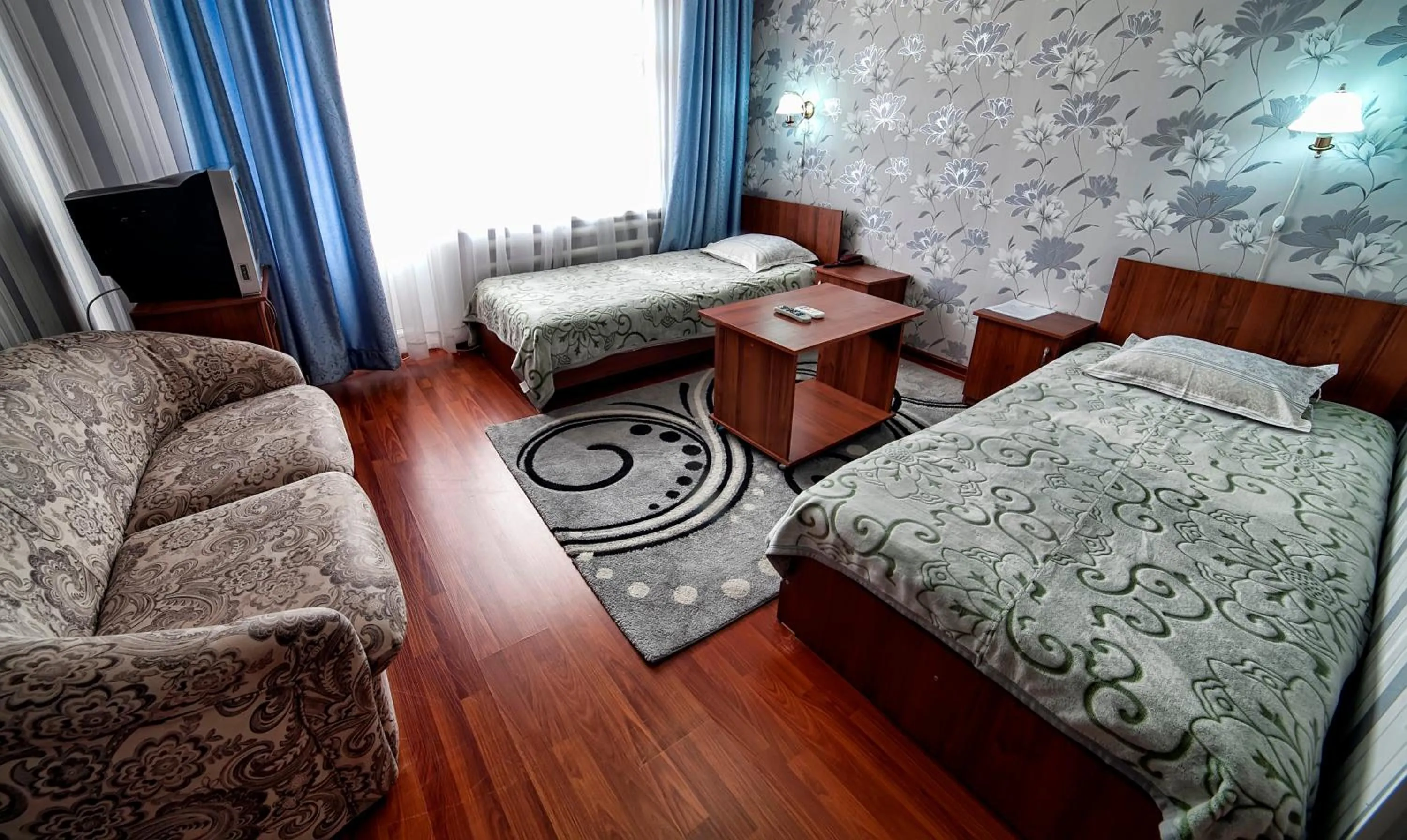 Bed in Hotel Osh-Nuru