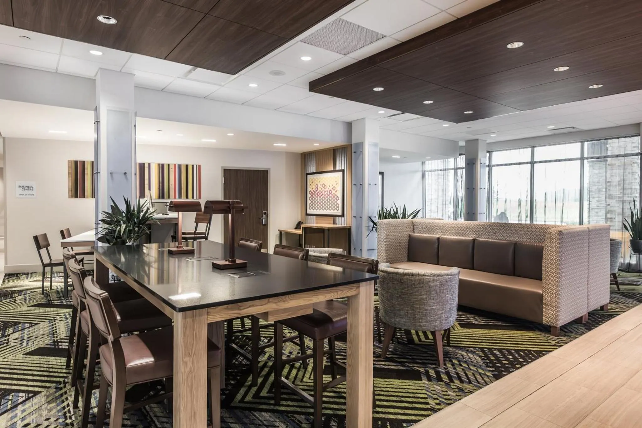 Property building in Holiday Inn Express & Suites - Welland