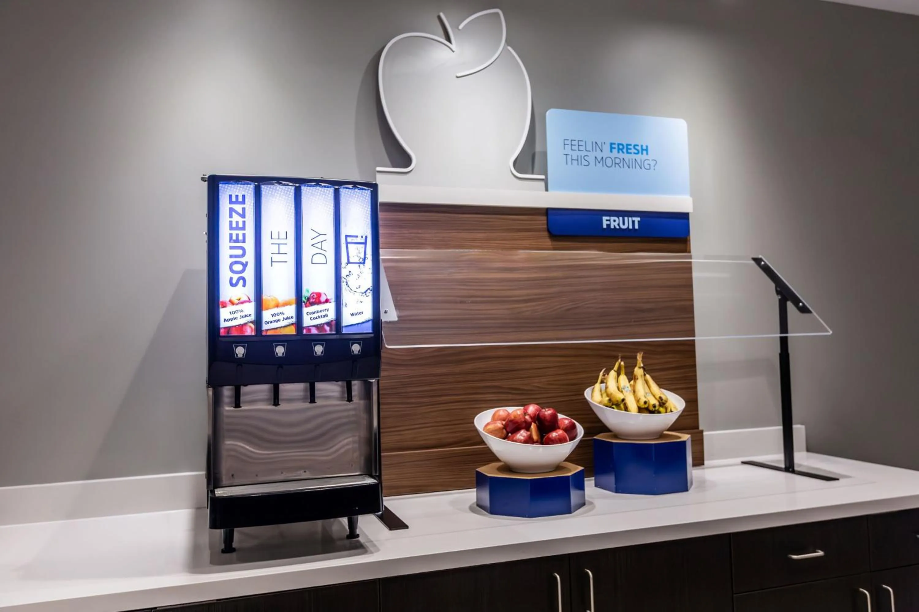 Breakfast in Holiday Inn Express & Suites - Welland