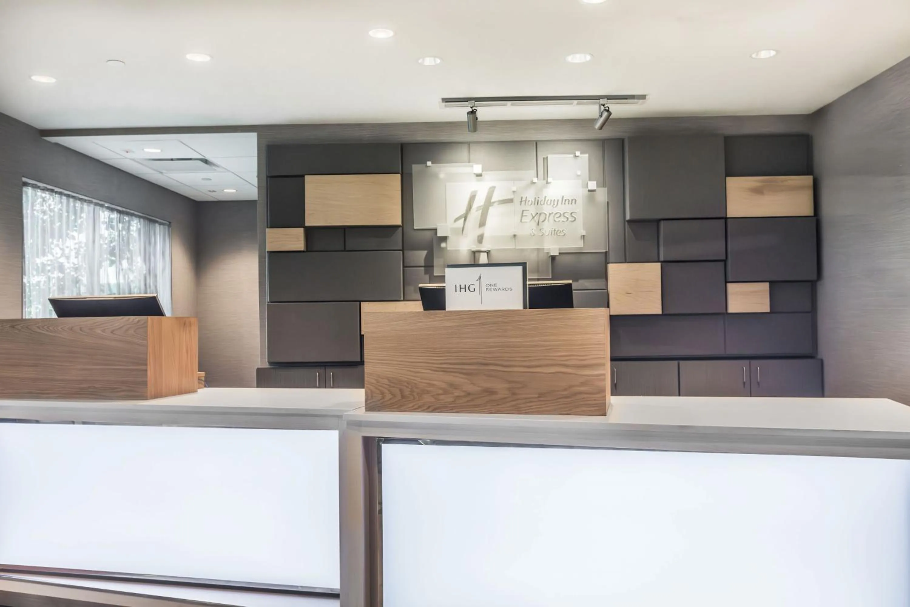 Property building in Holiday Inn Express & Suites - Welland