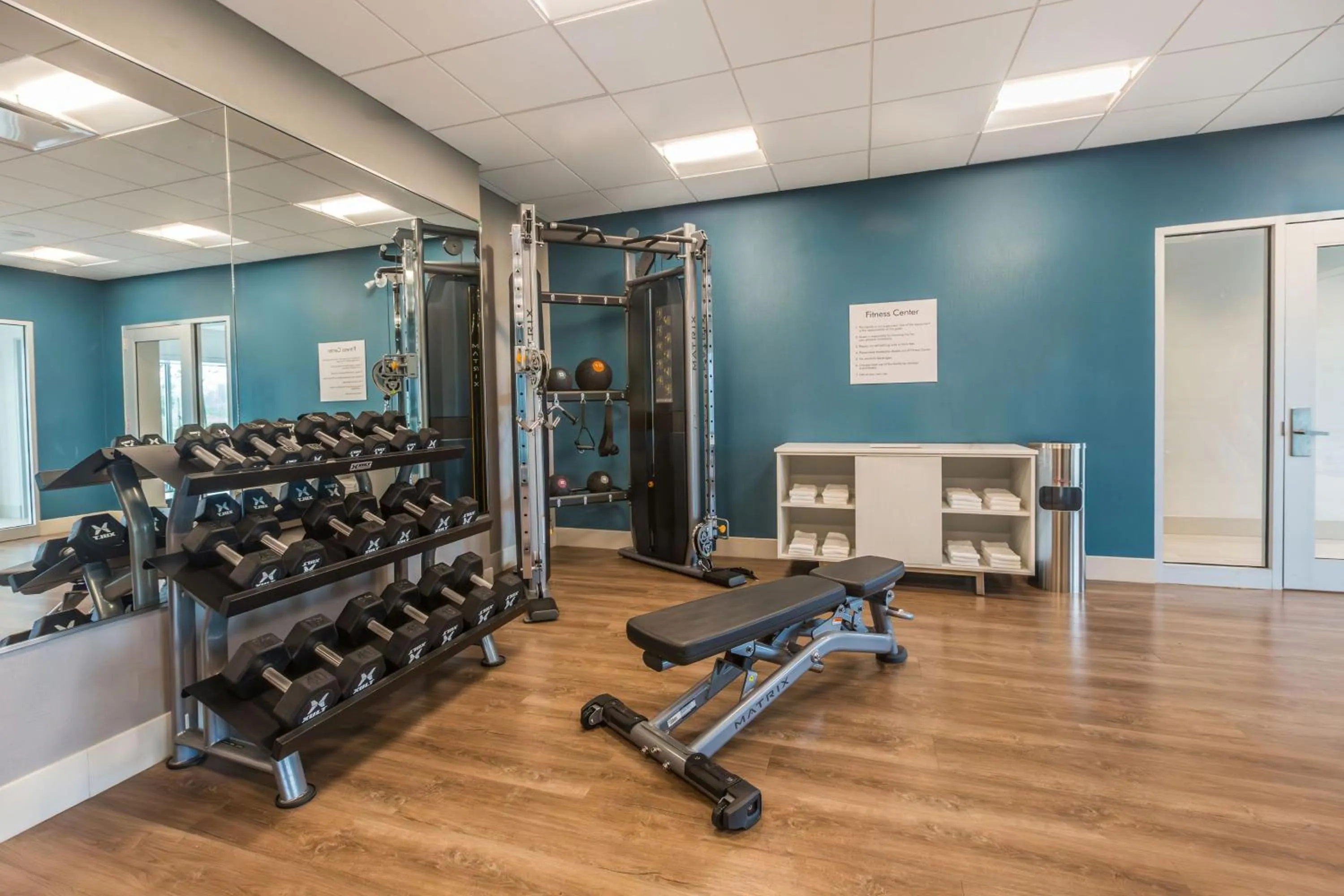 Fitness centre/facilities in Holiday Inn Express & Suites - Welland