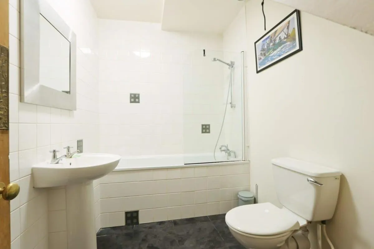 Unique & Homely Suite With Own Access