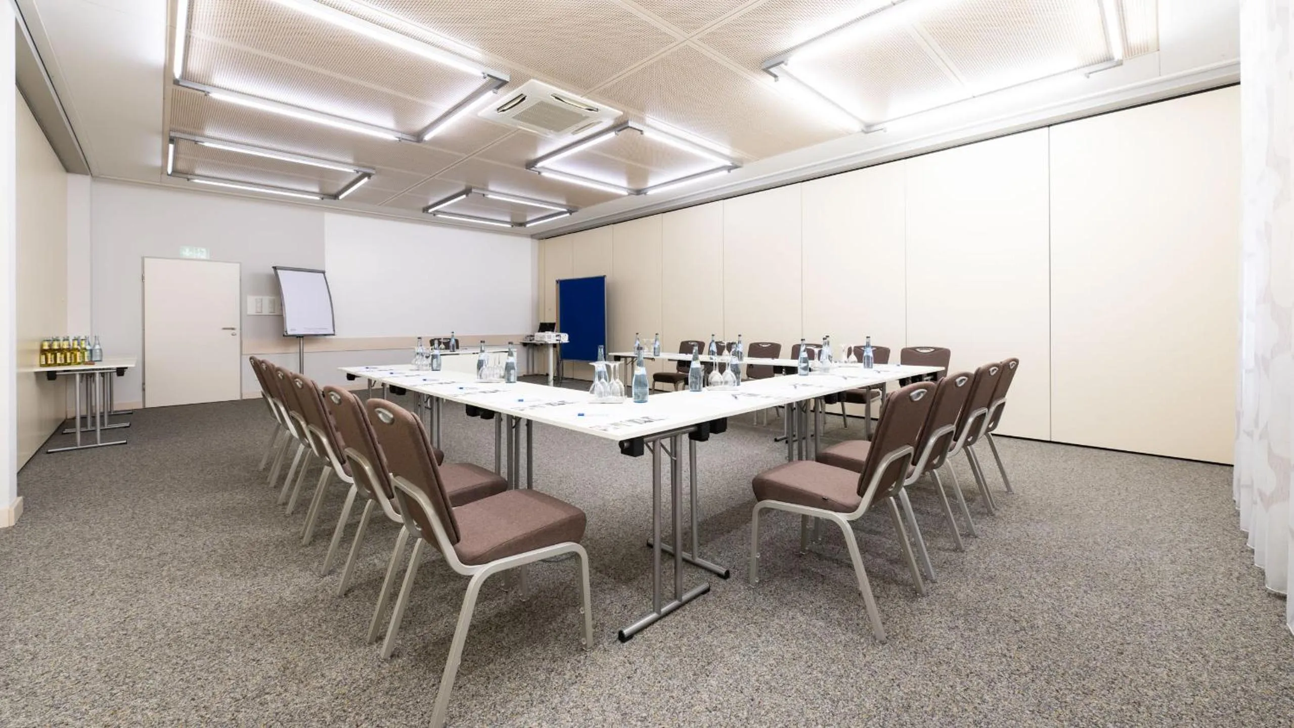Meeting/conference room in ARAMIS Tagungs- und Sporthotel