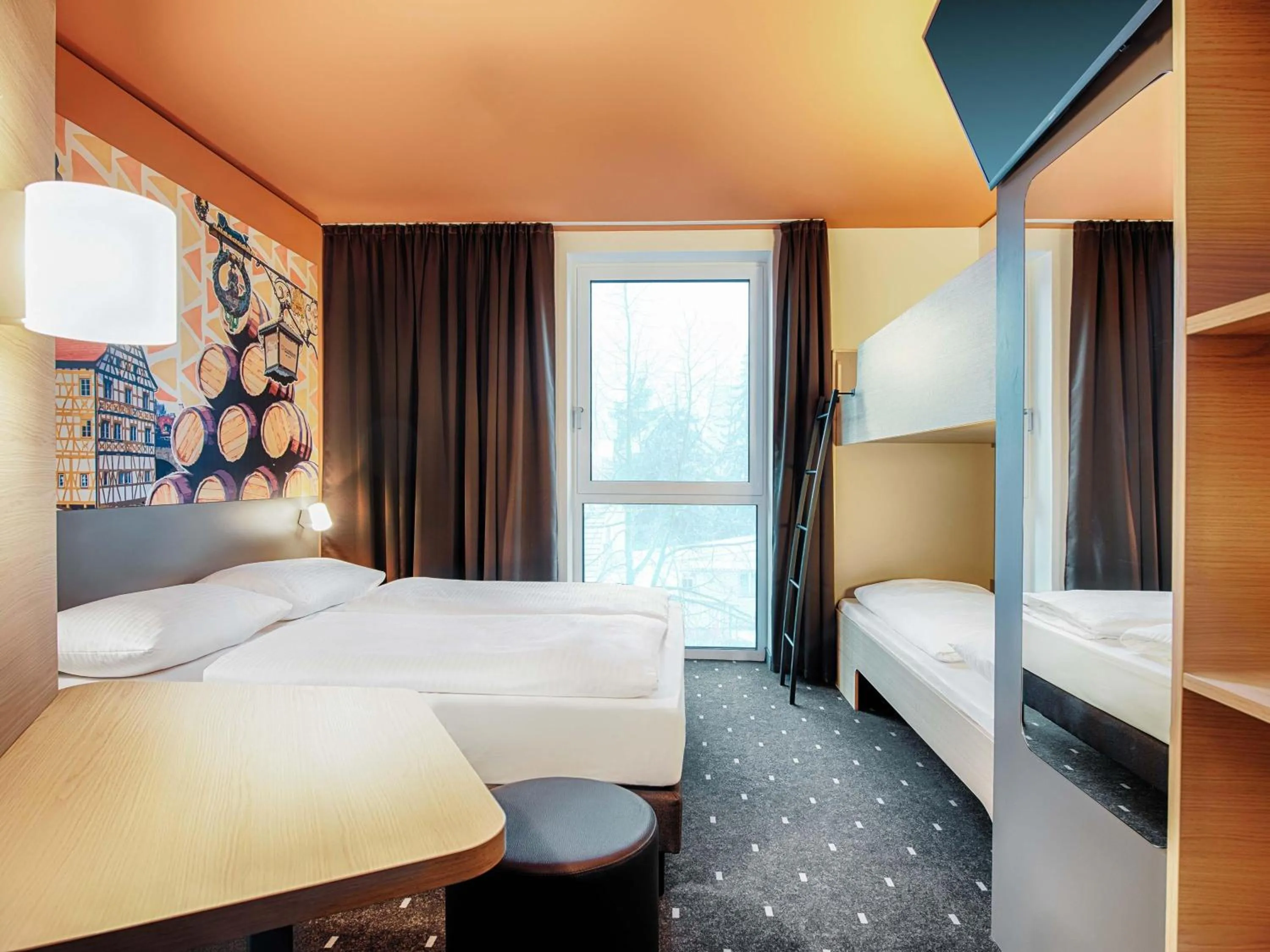 Photo of the whole room, Bed in B&B Hotel Bamberg