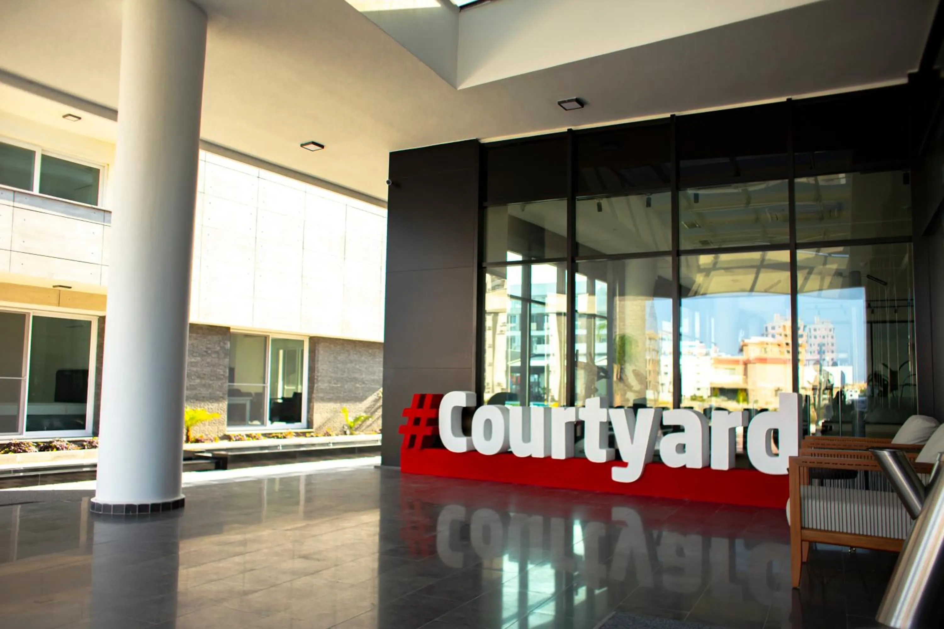 Facade/entrance in Courtyard Long Beach Holiday Resort