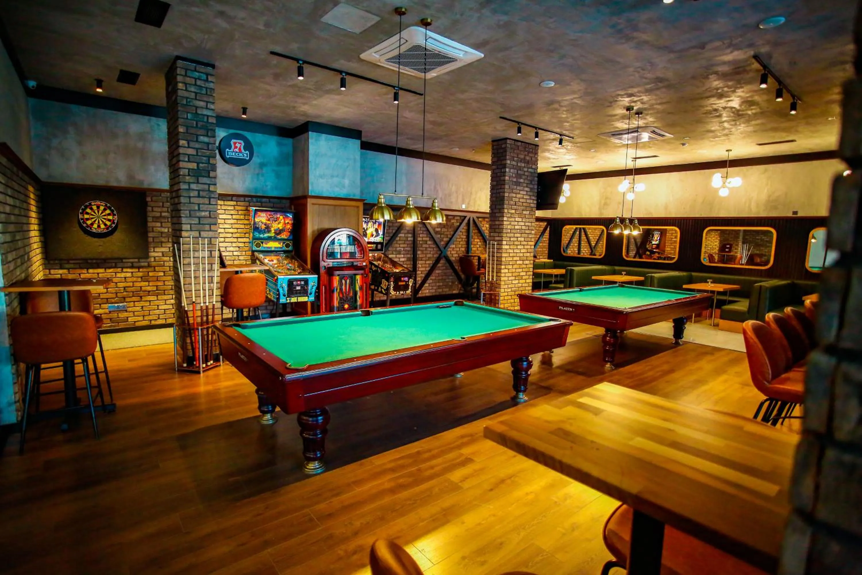 Billiard in Courtyard Long Beach Holiday Resort