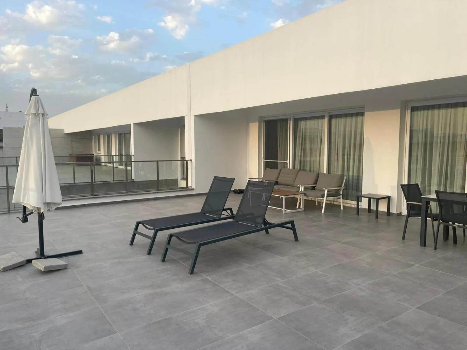 Balcony/Terrace in Courtyard Long Beach Holiday Resort