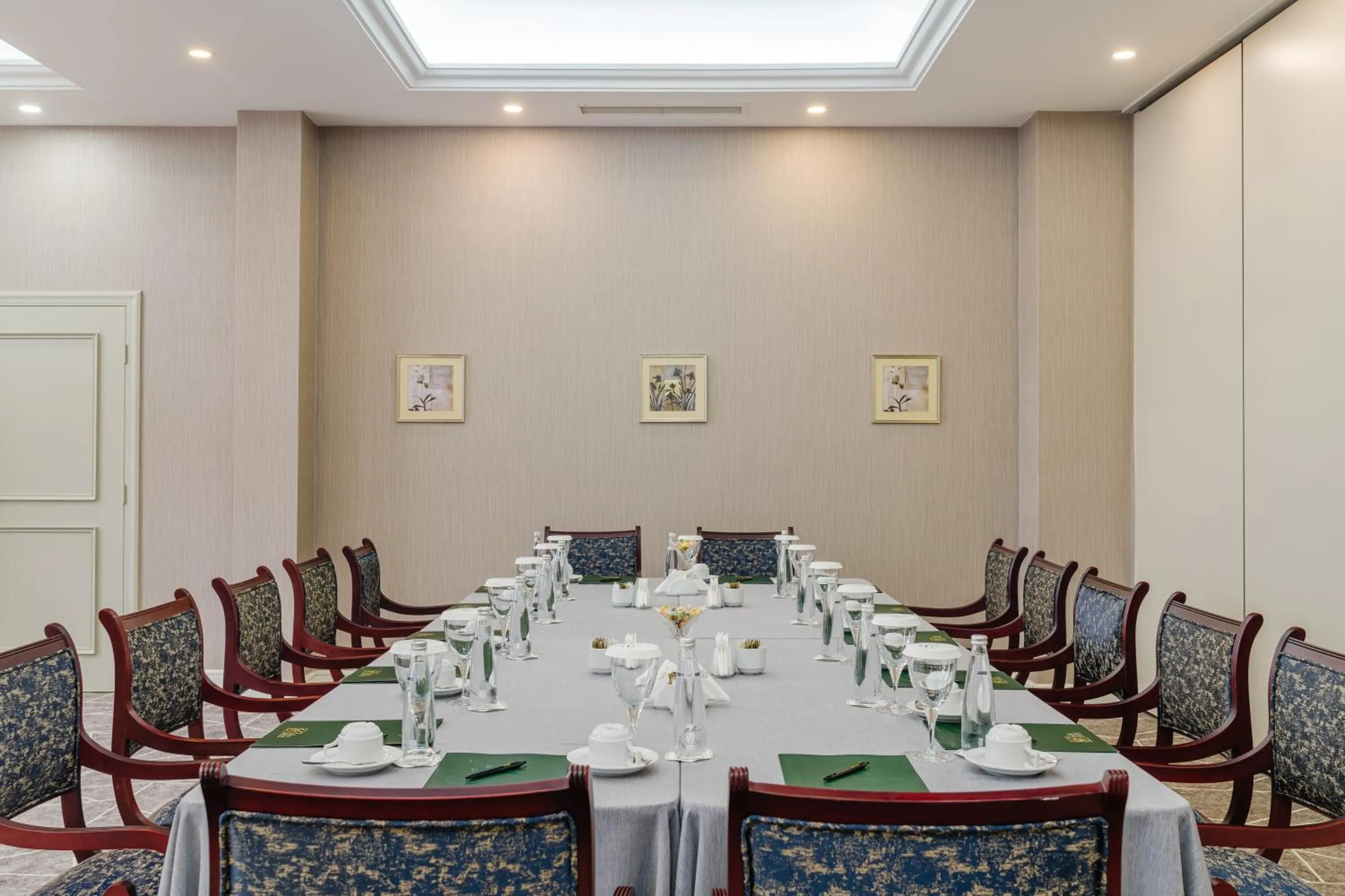 Meeting/conference room in The Arkin Colony Hotel