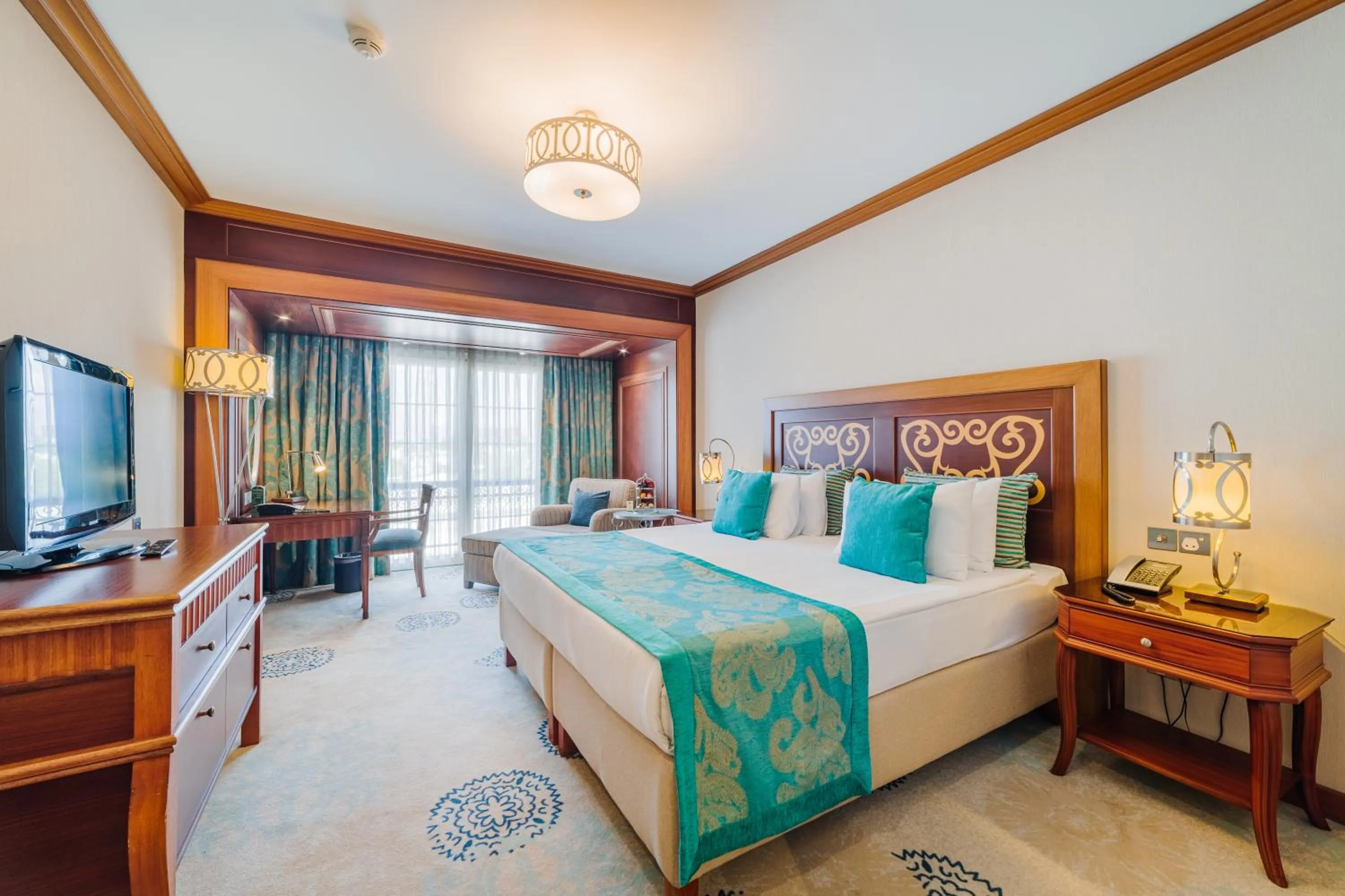 Bed in The Arkin Colony Hotel