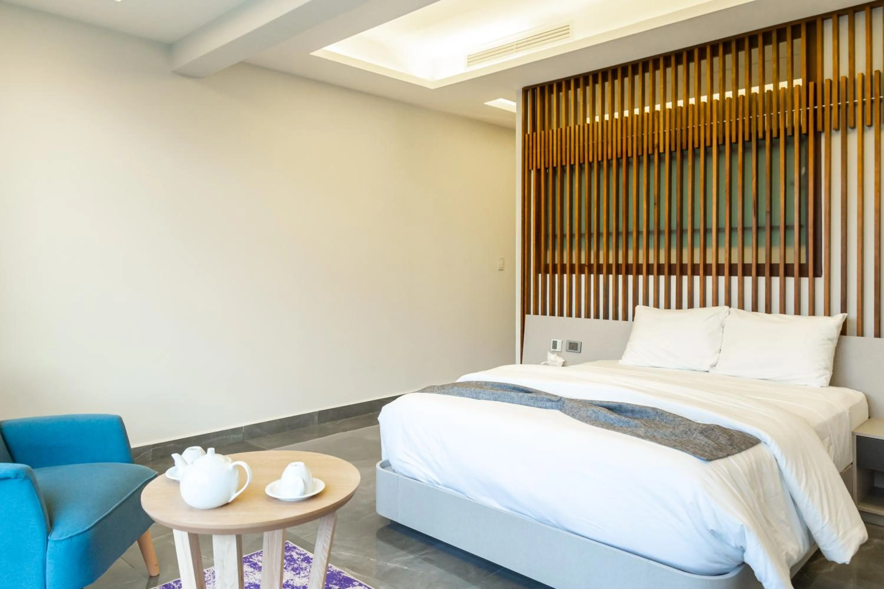 Bed in Fabulous & Exclusive Apartments With Sea View Pool BBQ Garden