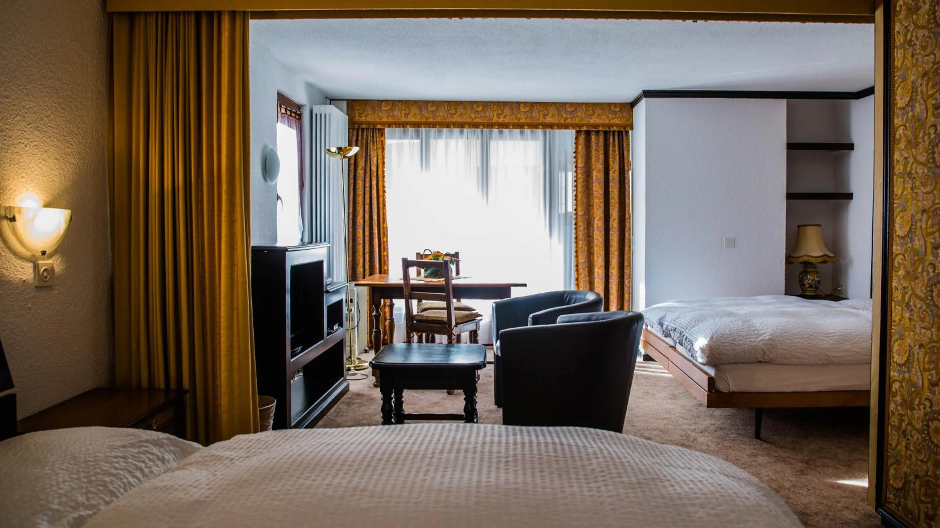 Photo of the whole room, Bed in Hotel Astoria