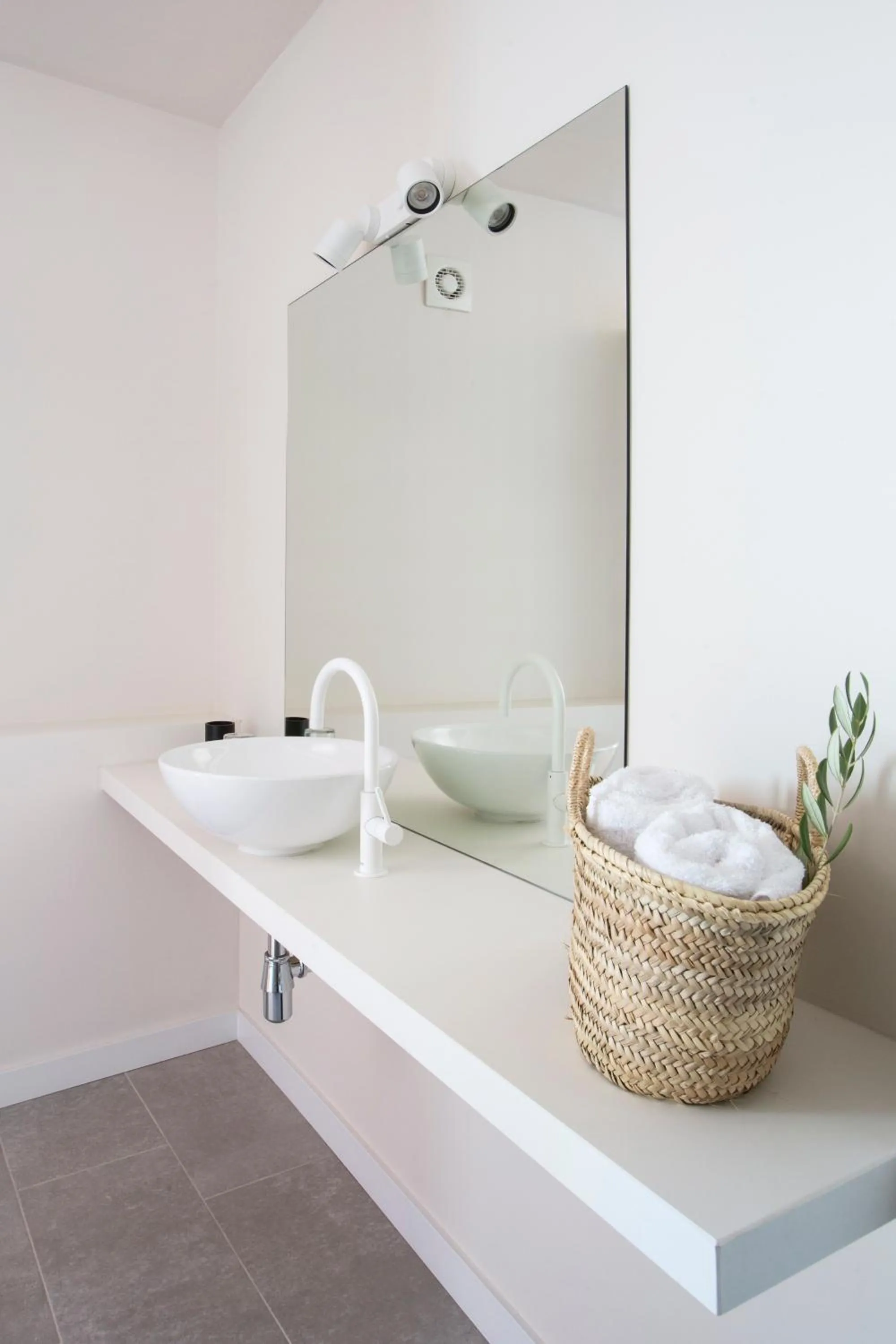 Bathroom in Hotel Rural Mas de l'Illa