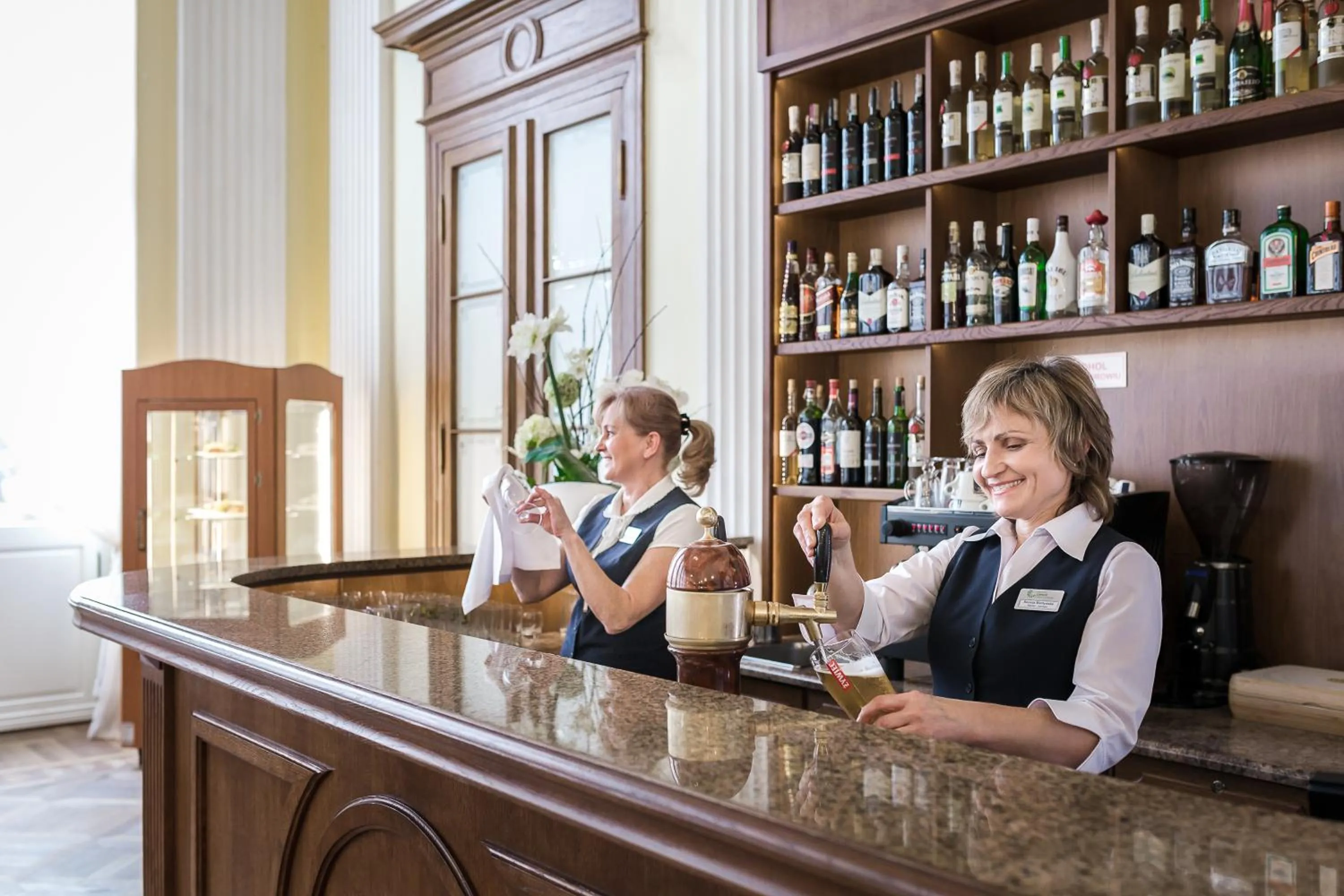 Restaurant/places to eat in Uzdrowisko Cieplice - Jelenia Góra - Pawilon Edward