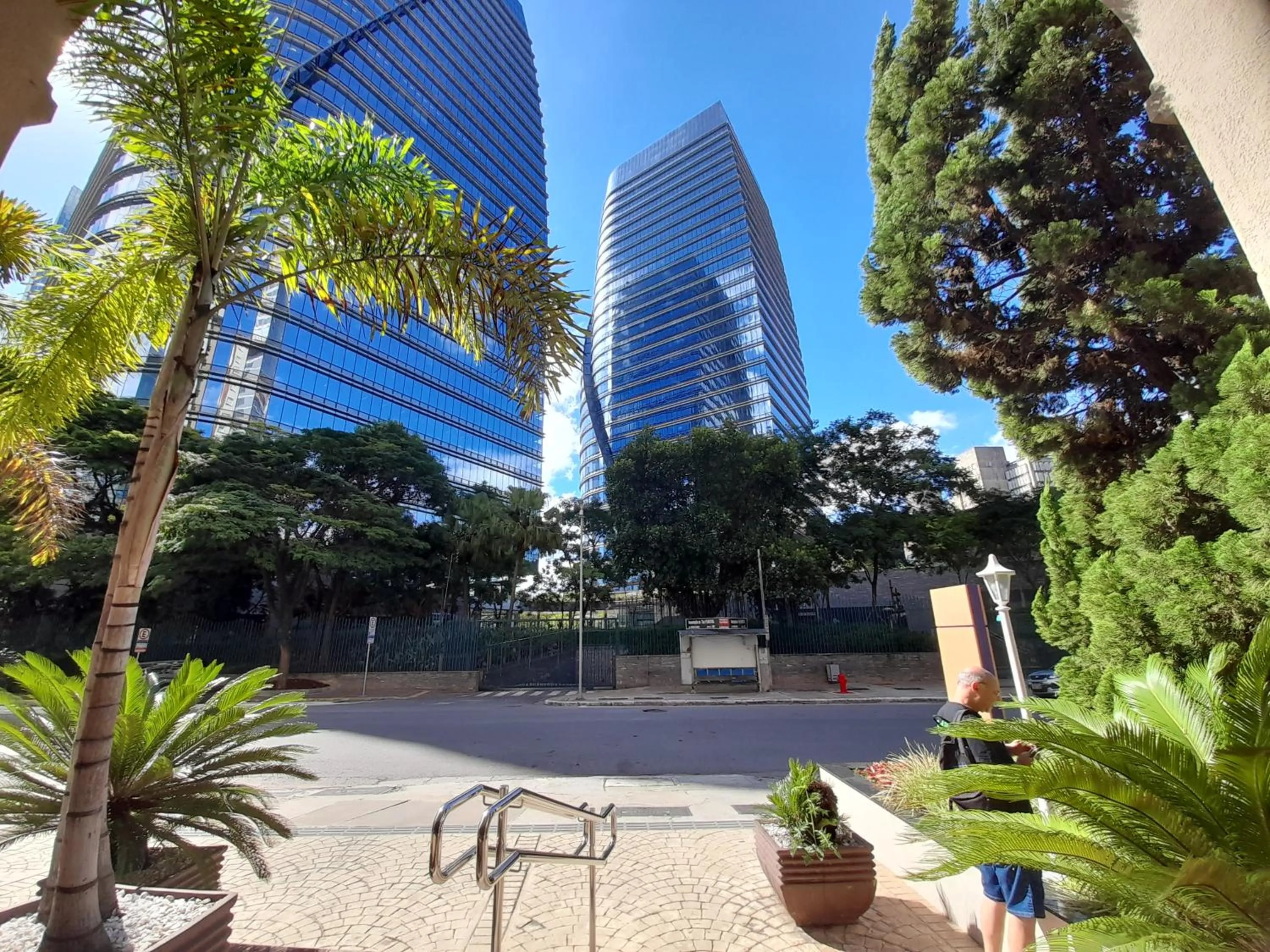 Landmark view in Lindo Flat REFORMADO no coração da Vila Olimpia
