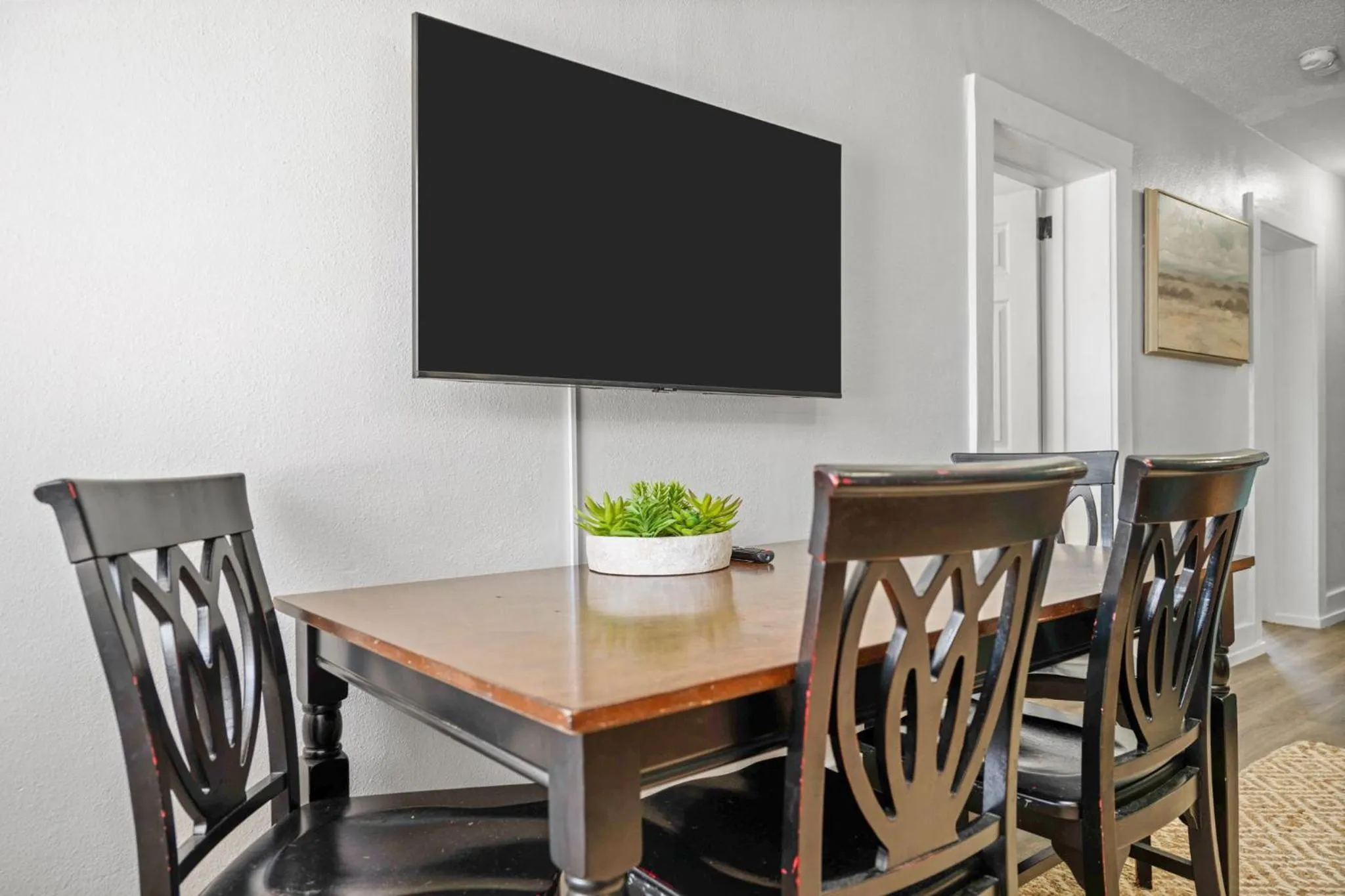 The Flats on Florida St - Super Comfy 2-Bedroom Apartments