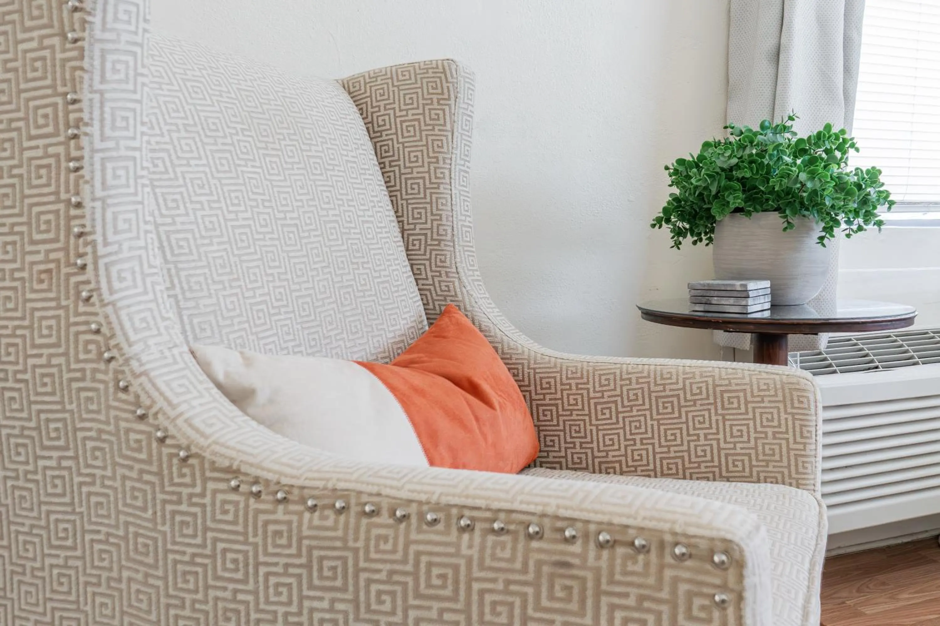 The Flats on Florida St - Super Comfy 2-Bedroom Apartments